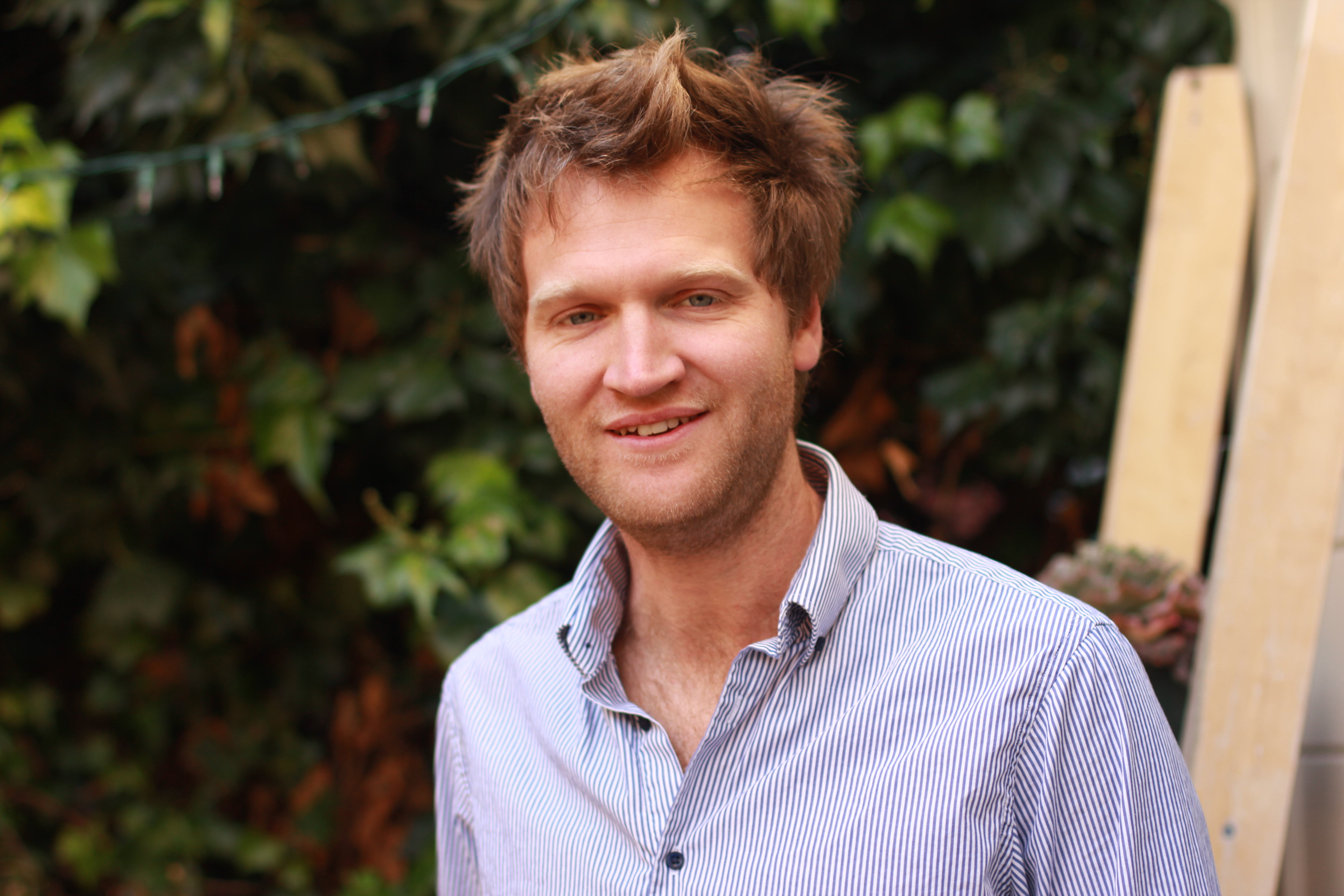 Johnny - Travel Consultant