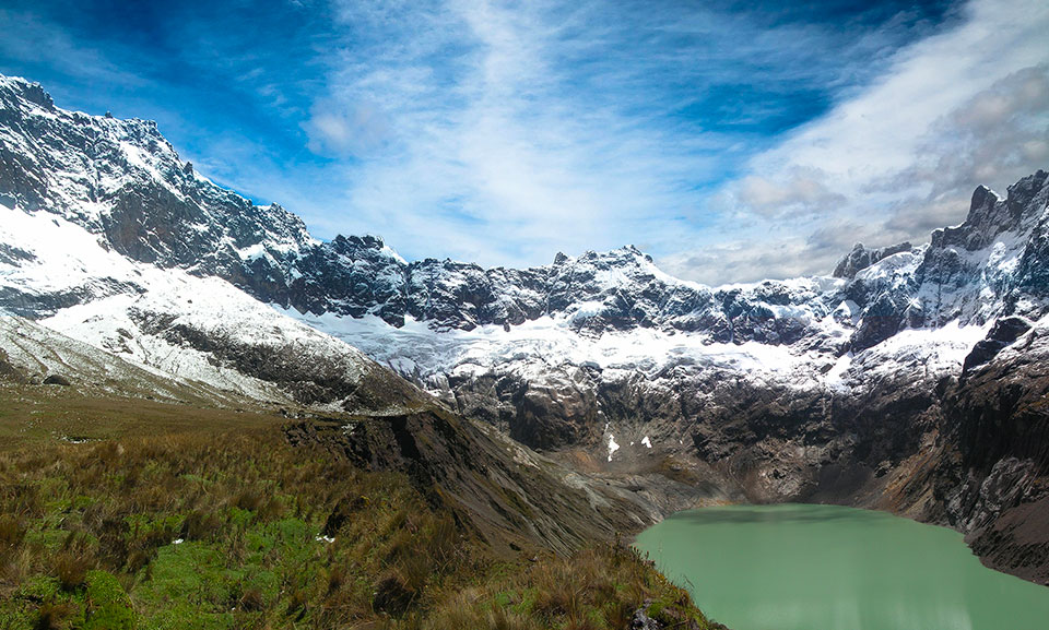 Avenue of the Volcanoes