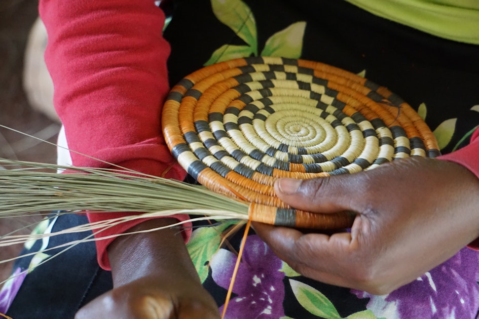 Learn how to weave traditional baskets in Bwindi Timbuktu Travel