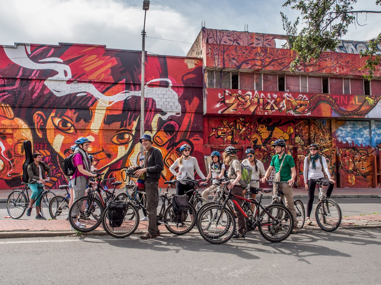 Explore the streets of Bogota%CC%81 on a bike tour 1