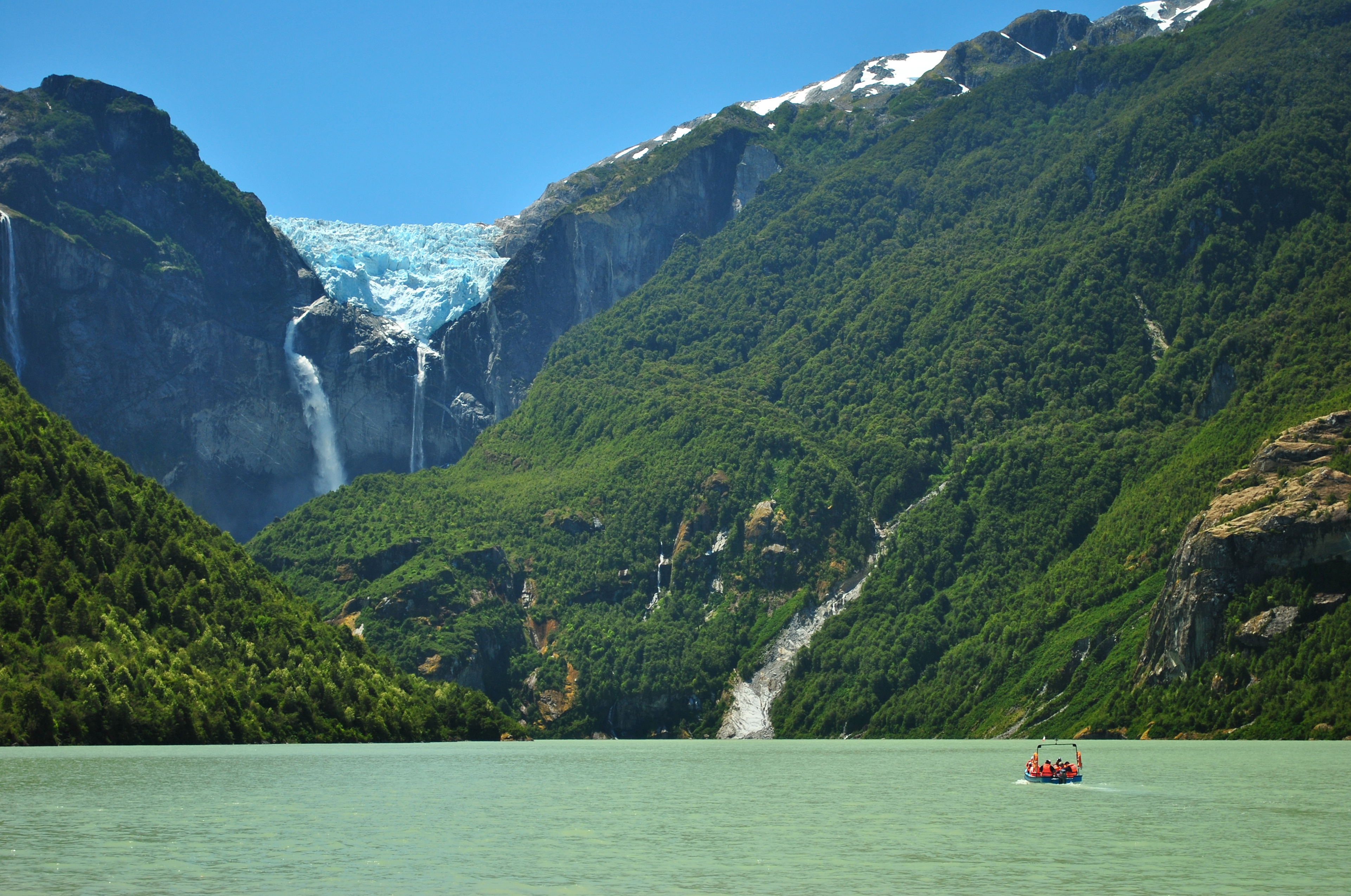 See the impressive Hanging Glacier