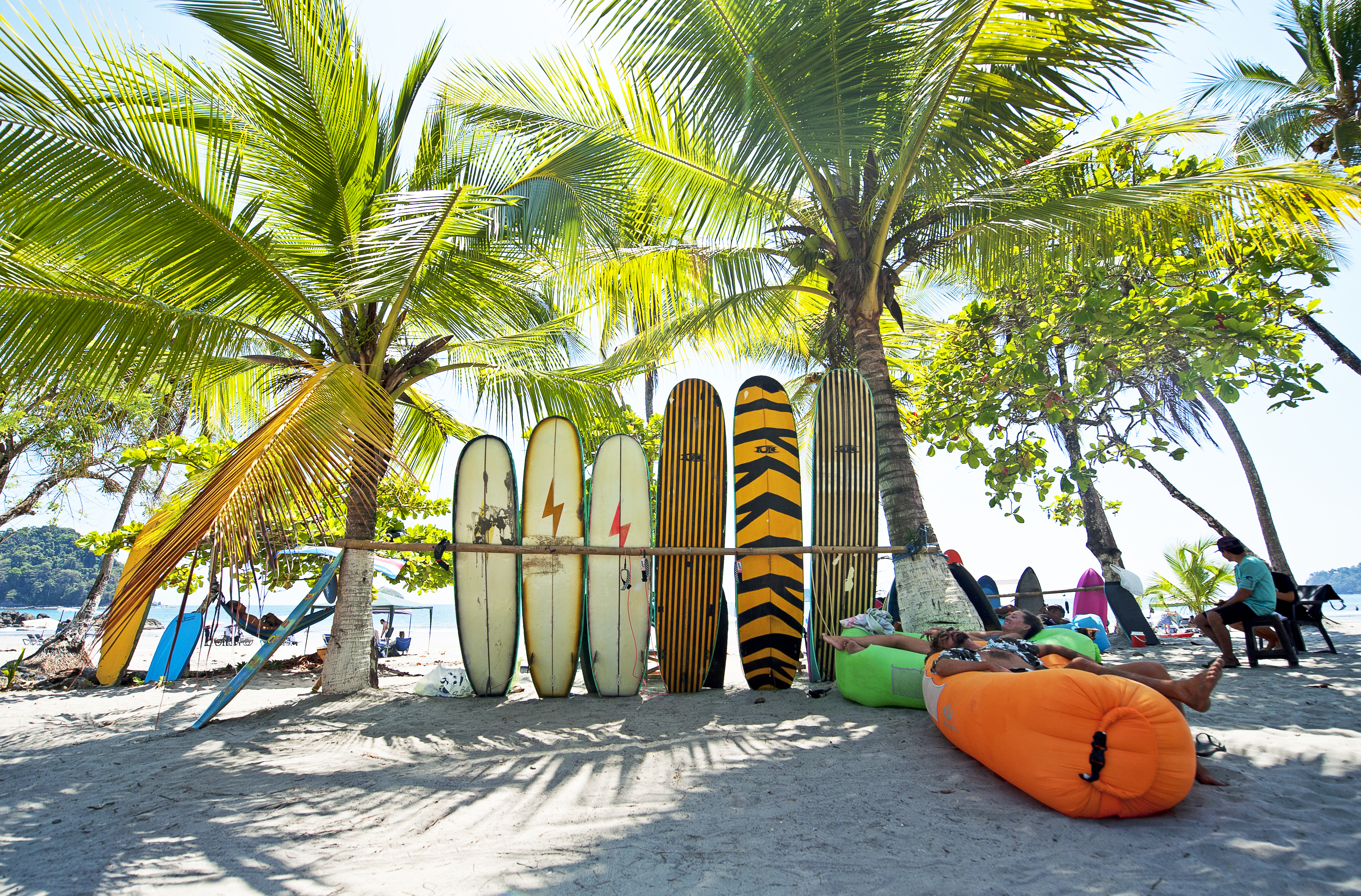 Take on the waves of the Manuel Antonio beach