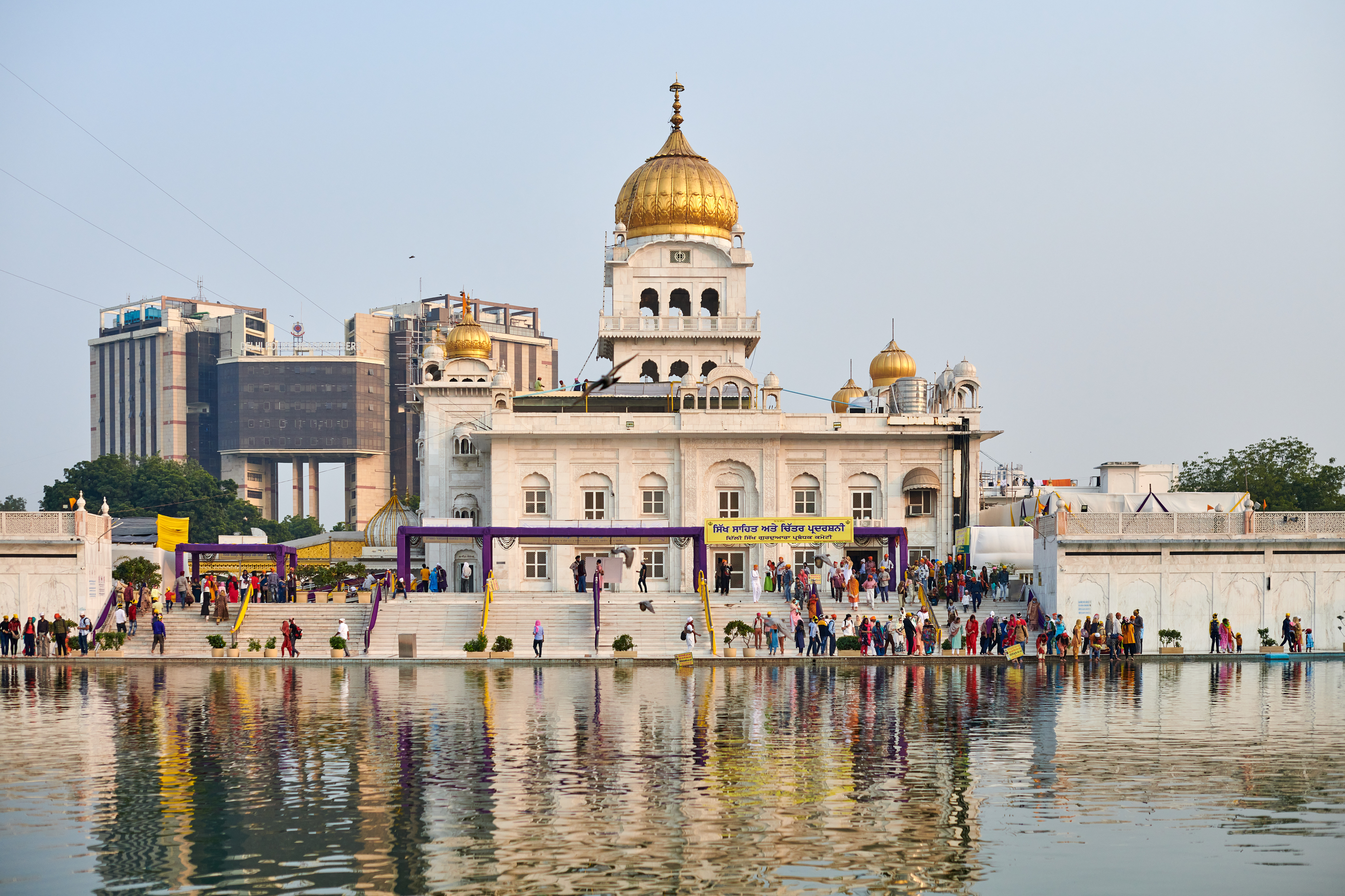 See the holy pond at Gurudwara Bangla Sahib