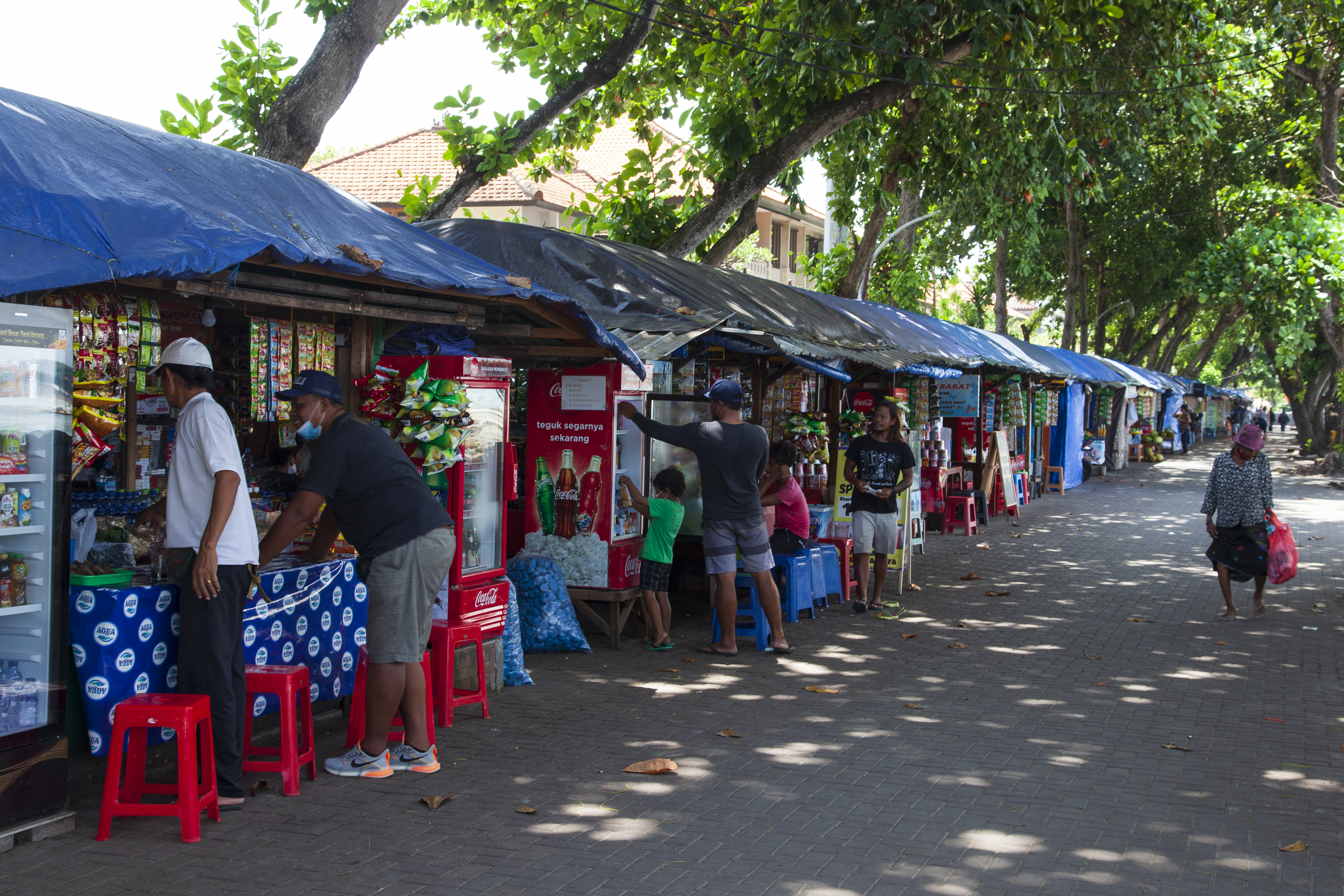 Go on a foodie tour in Sanur's street food markets