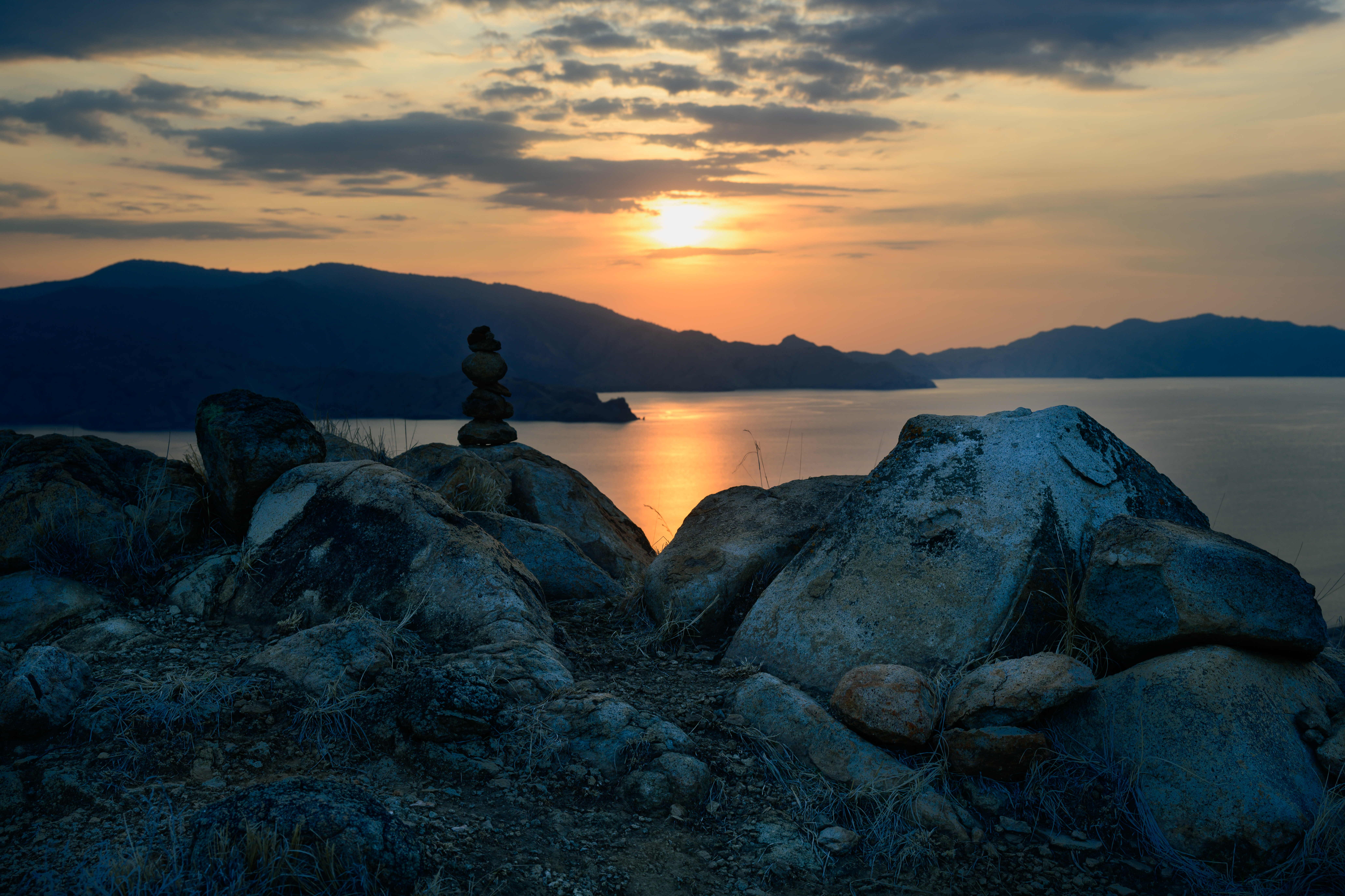 Take a sunrise trek in Gili Lawa Darat  