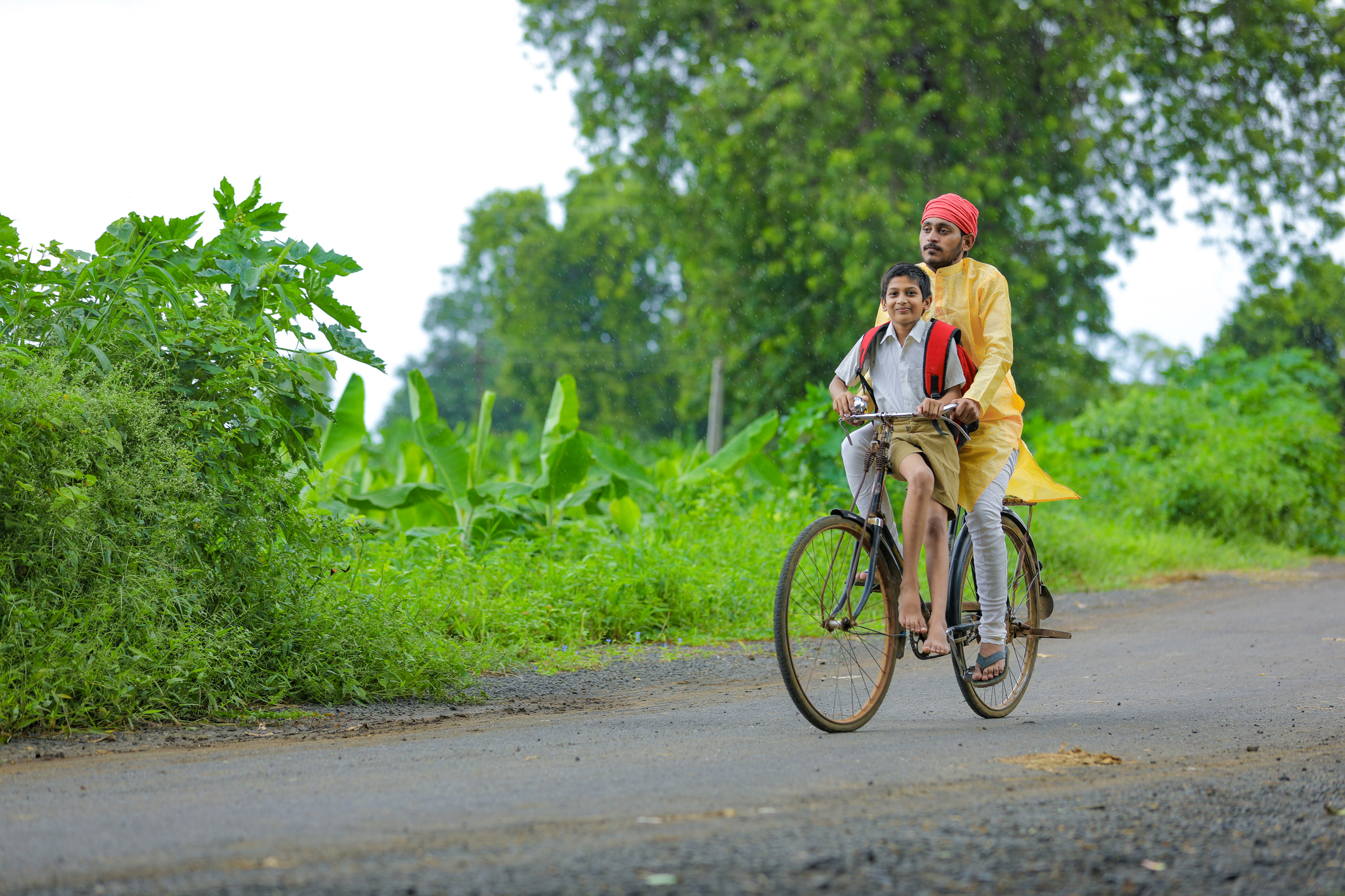 Cycle through the villages in rural Rajasthan
