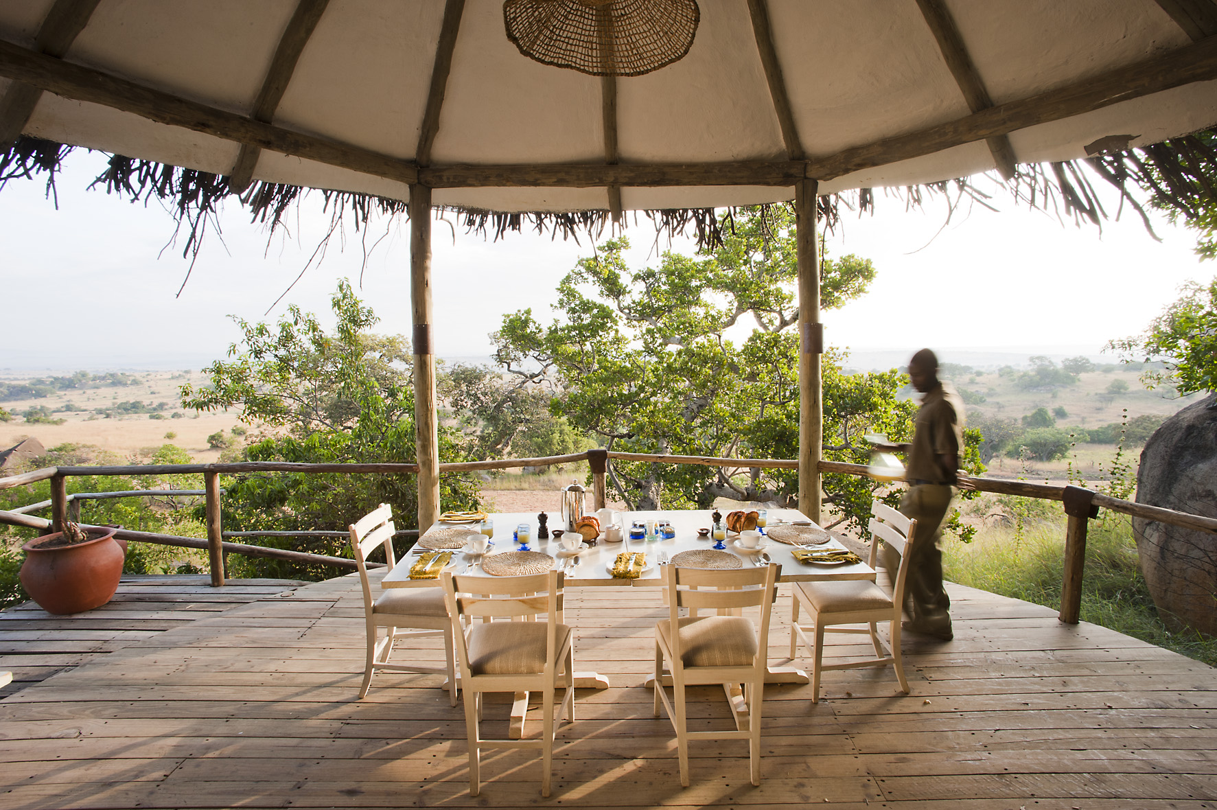 There are so many places to enjoy a meal at Lamai, always with a gorgeous vista to admire. 