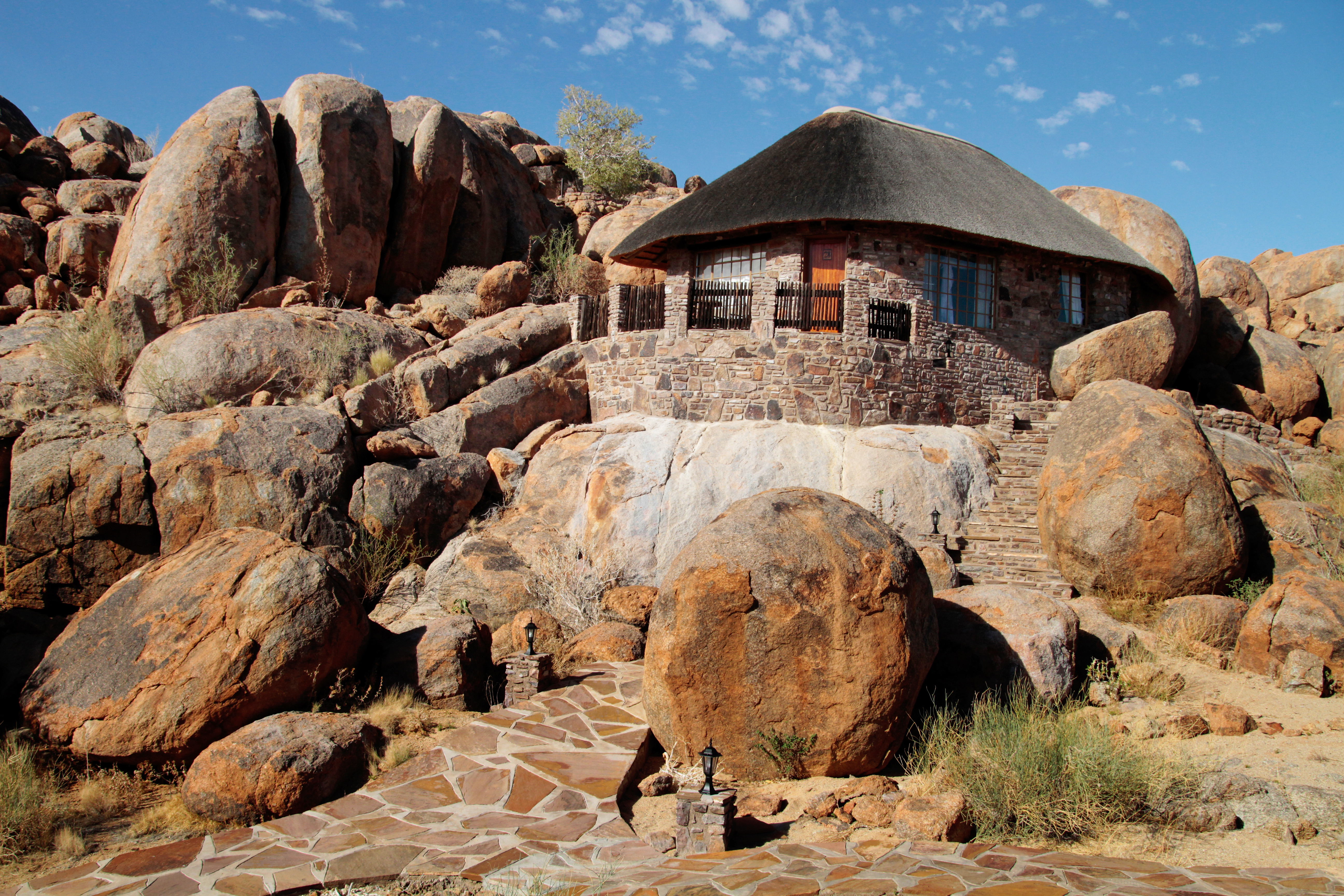 The bungalows of the Canyon Lodge are nestled against large granite boulders.
