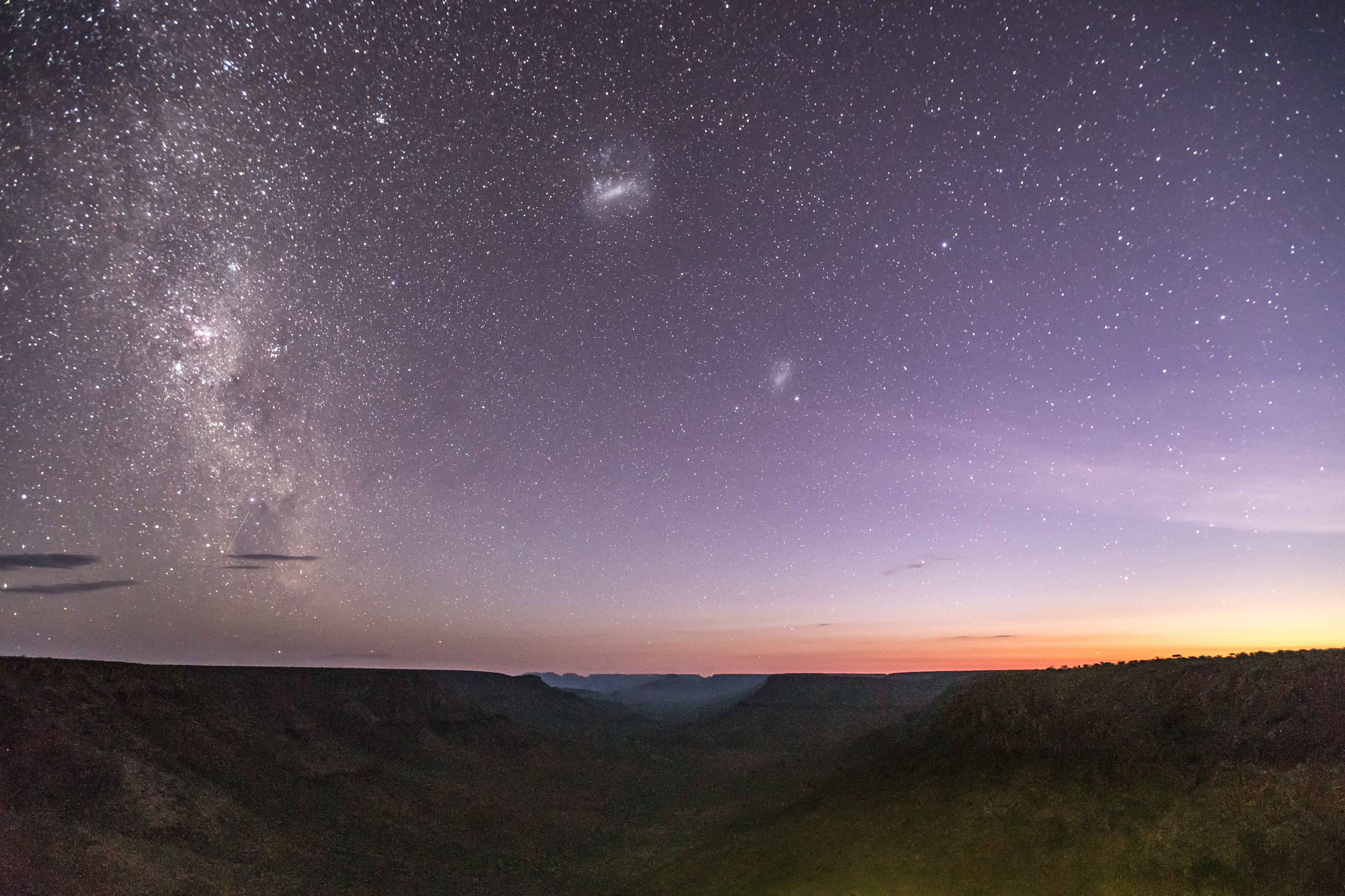 Milkyway hanging above the Klipriver Valley 