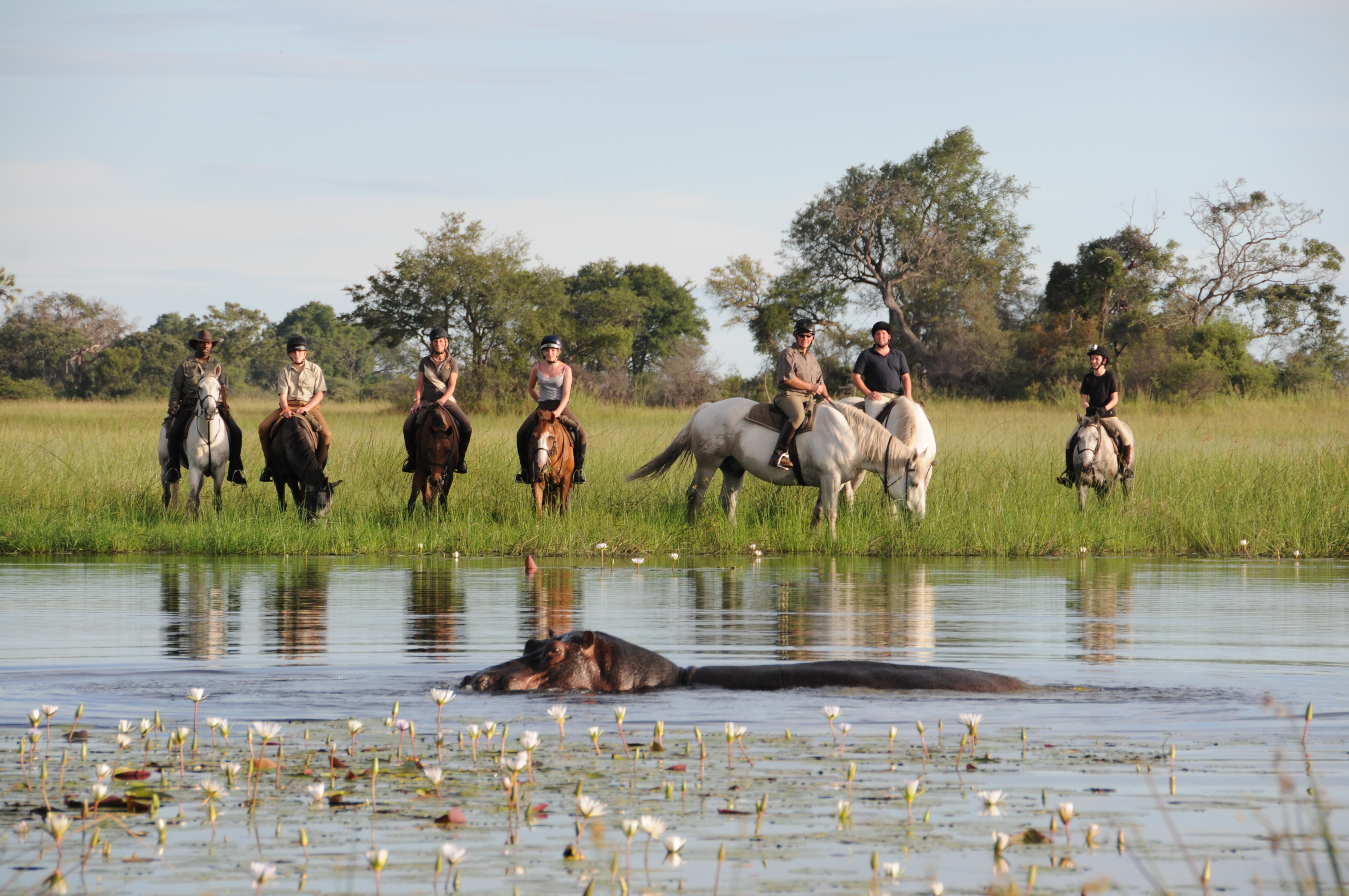 British event rider Mary King and her family at Hippo pool