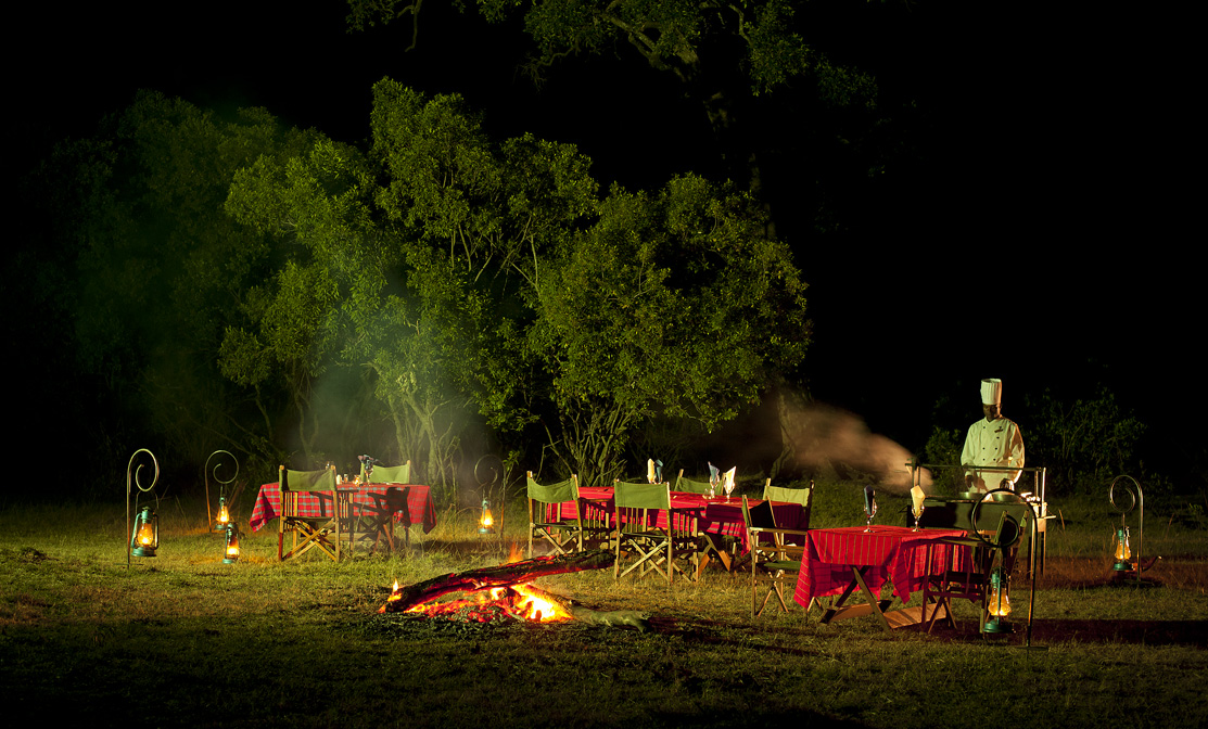 Dinning in the bush under the stars
