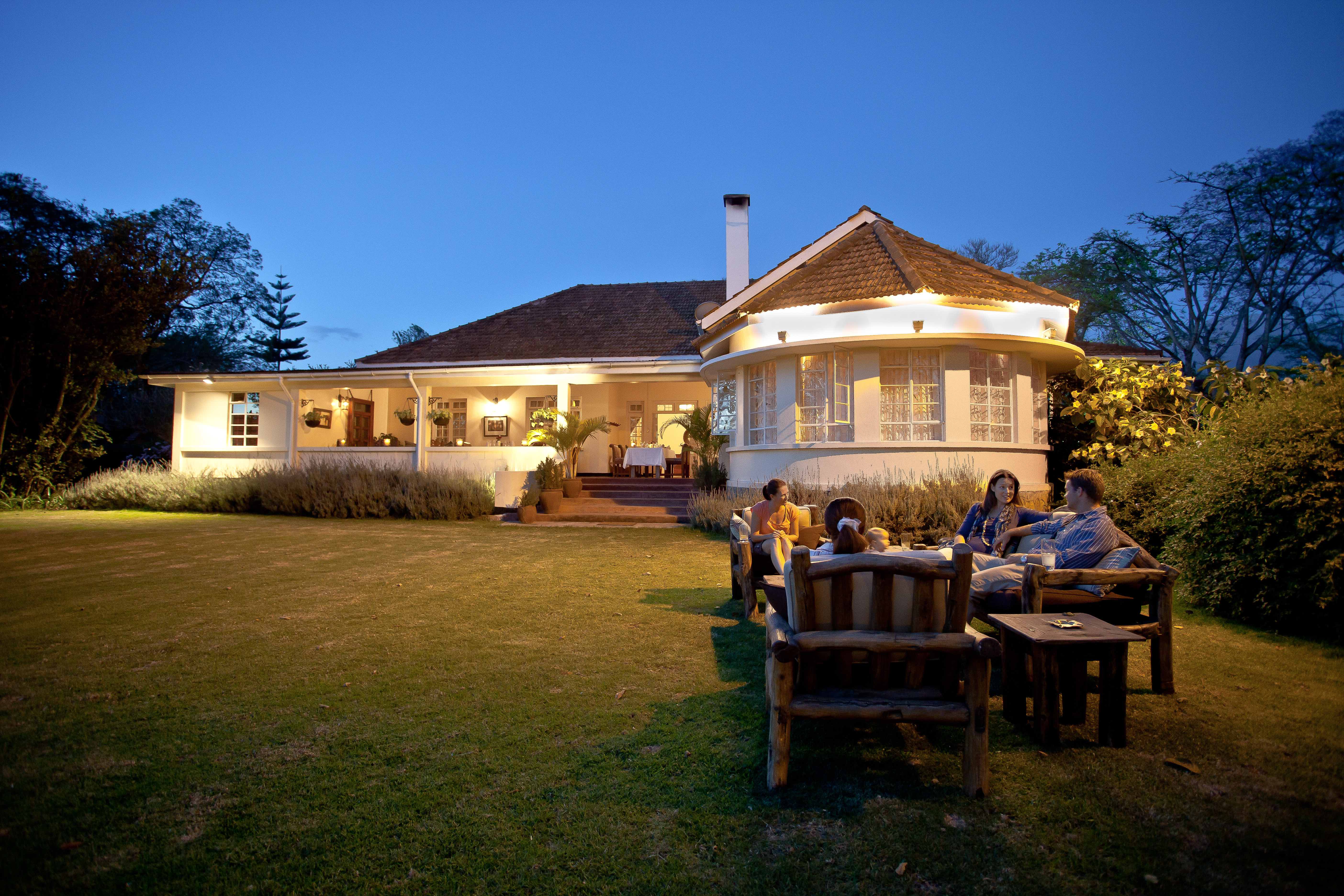 Sundowners on the lawn