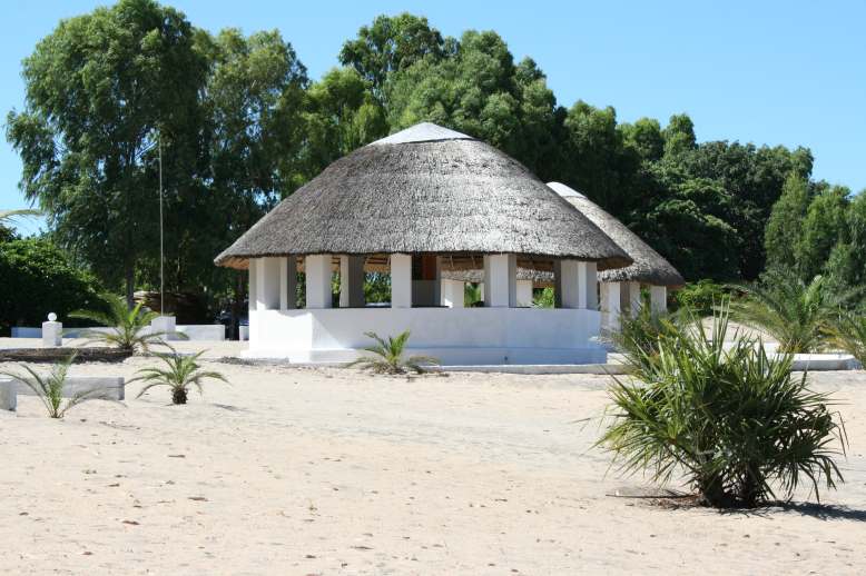 Fish Eagle Bay Lodge, Lake Malawi | Timbuktu Travel