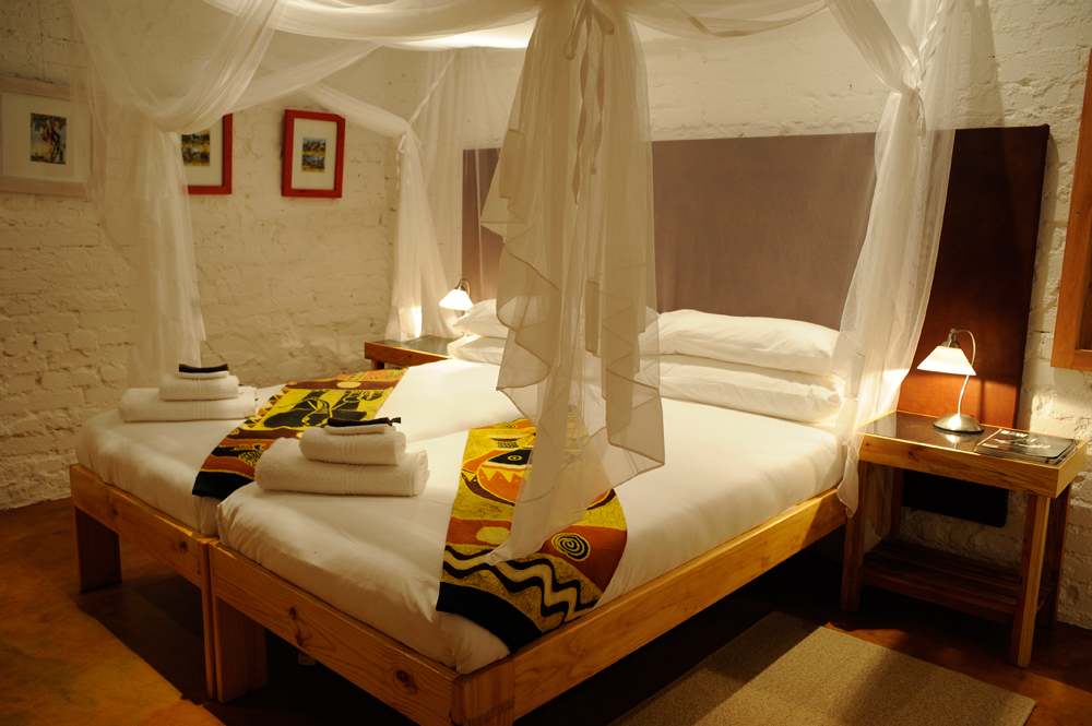 Bedroom, long comfortable beds, everything cotton!