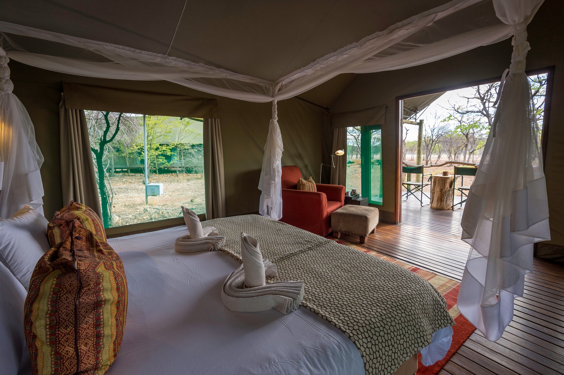 En-suite Meru canvas on deck