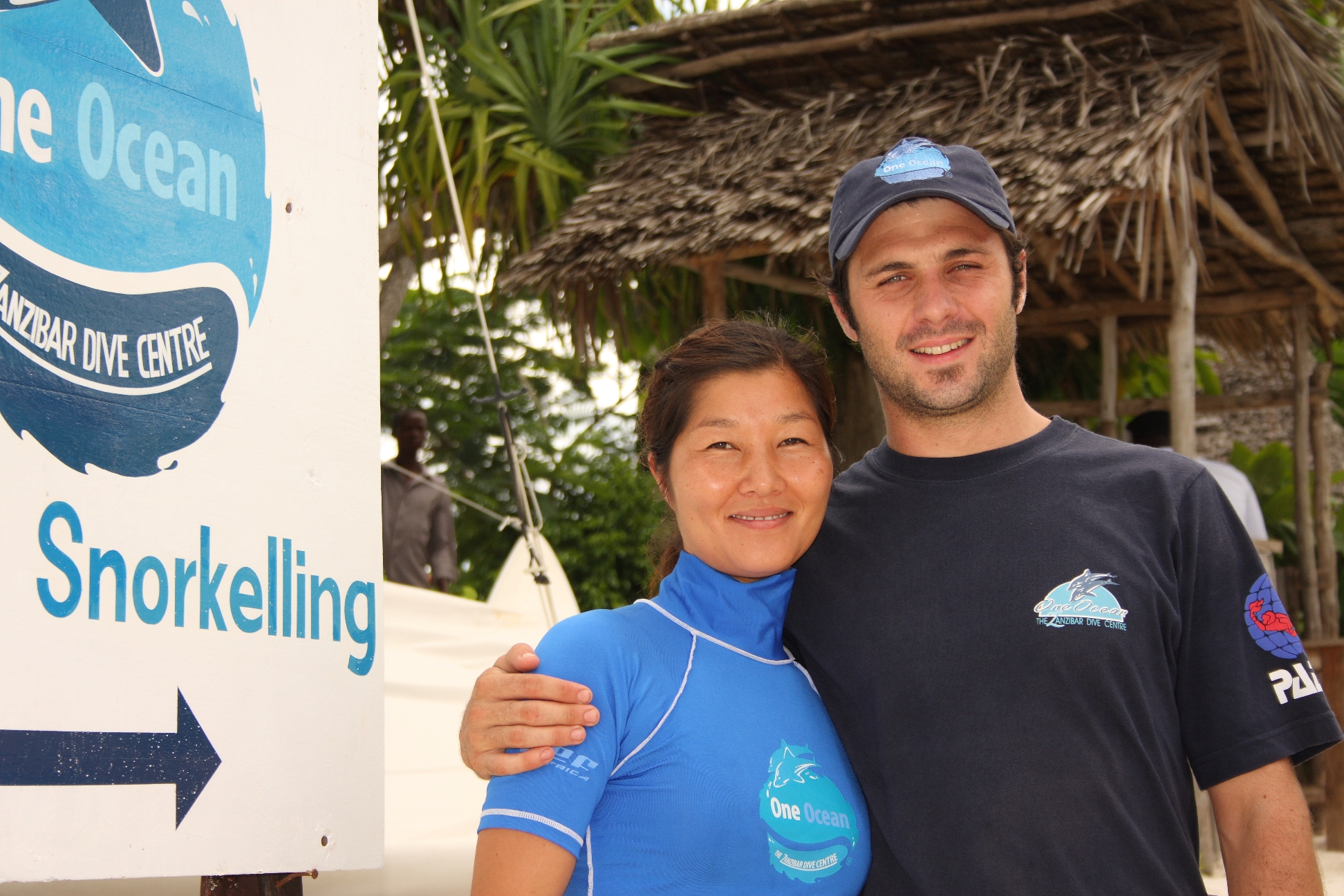 Yong Mi and Fabien operate the dive centre at Azanzi. 