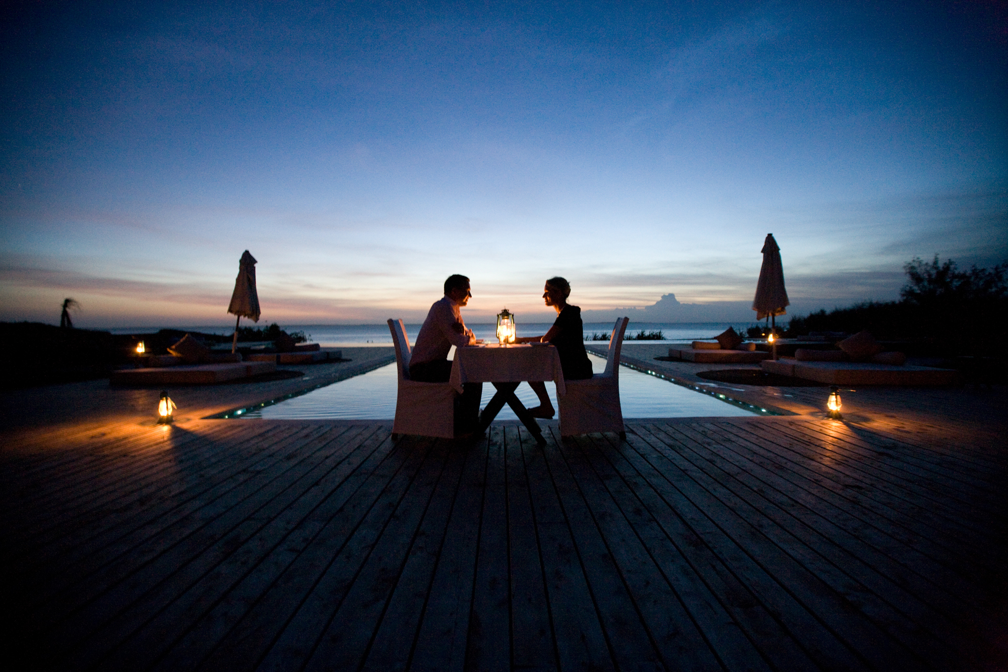 Romantic poolside dining
