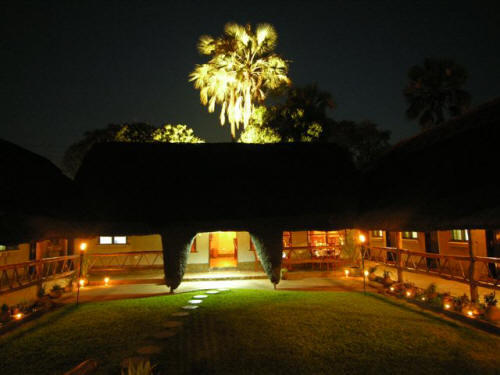 Ngolide Lodge, Victoria Falls | Timbuktu Travel