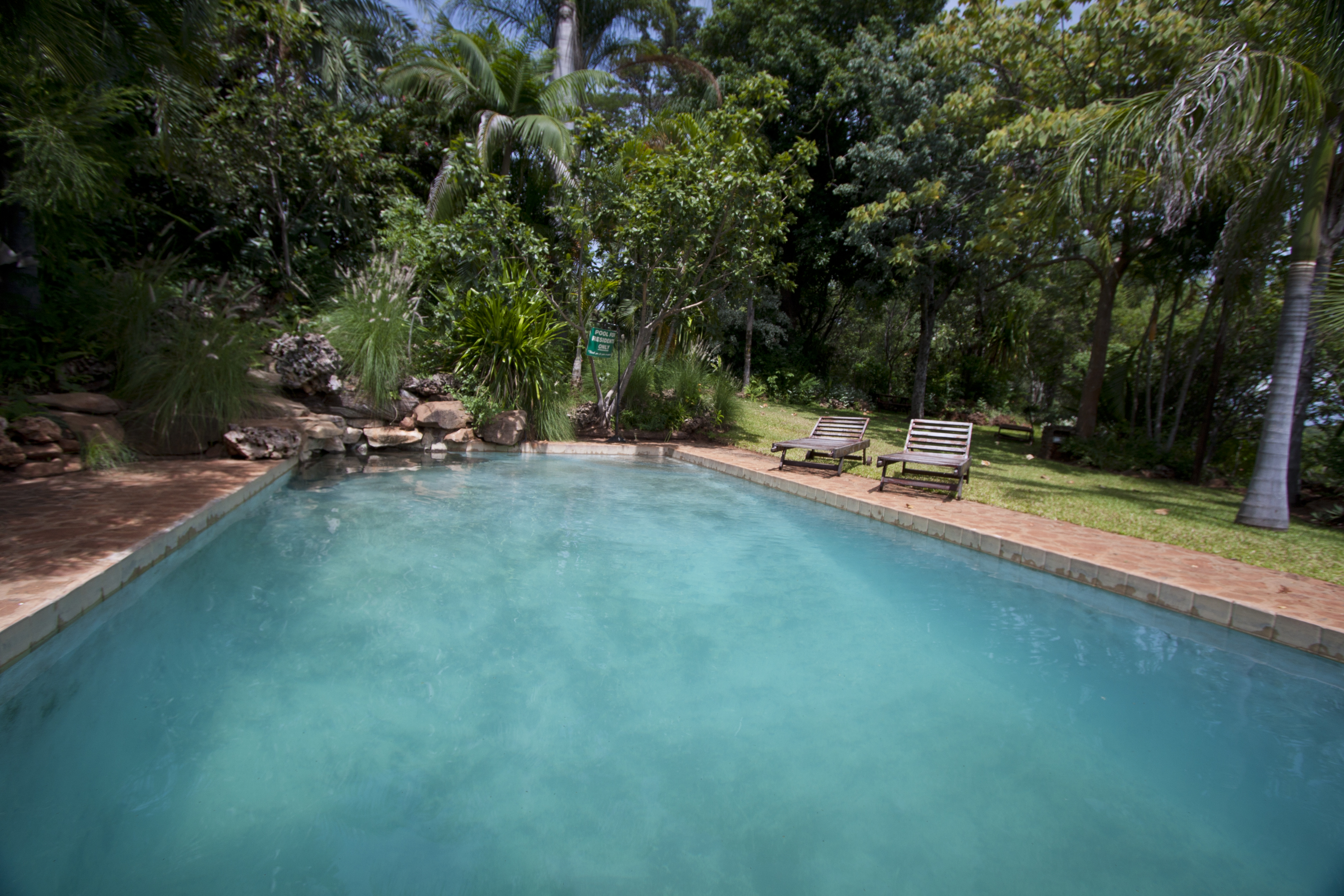 The swimming pool at Gorges Lodge