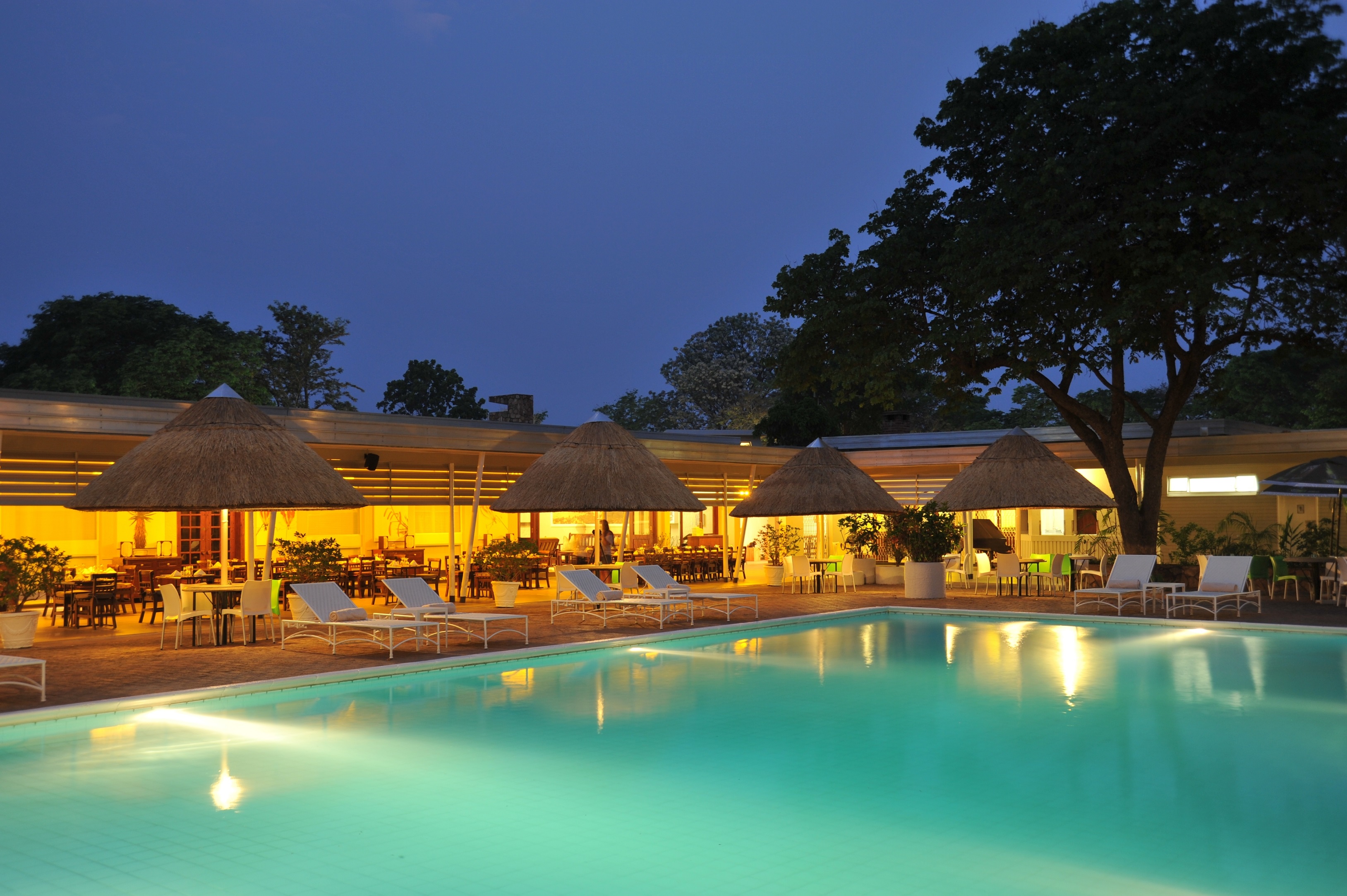 Cresta Sprayview Hotel, Victoria Falls | Timbuktu Travel