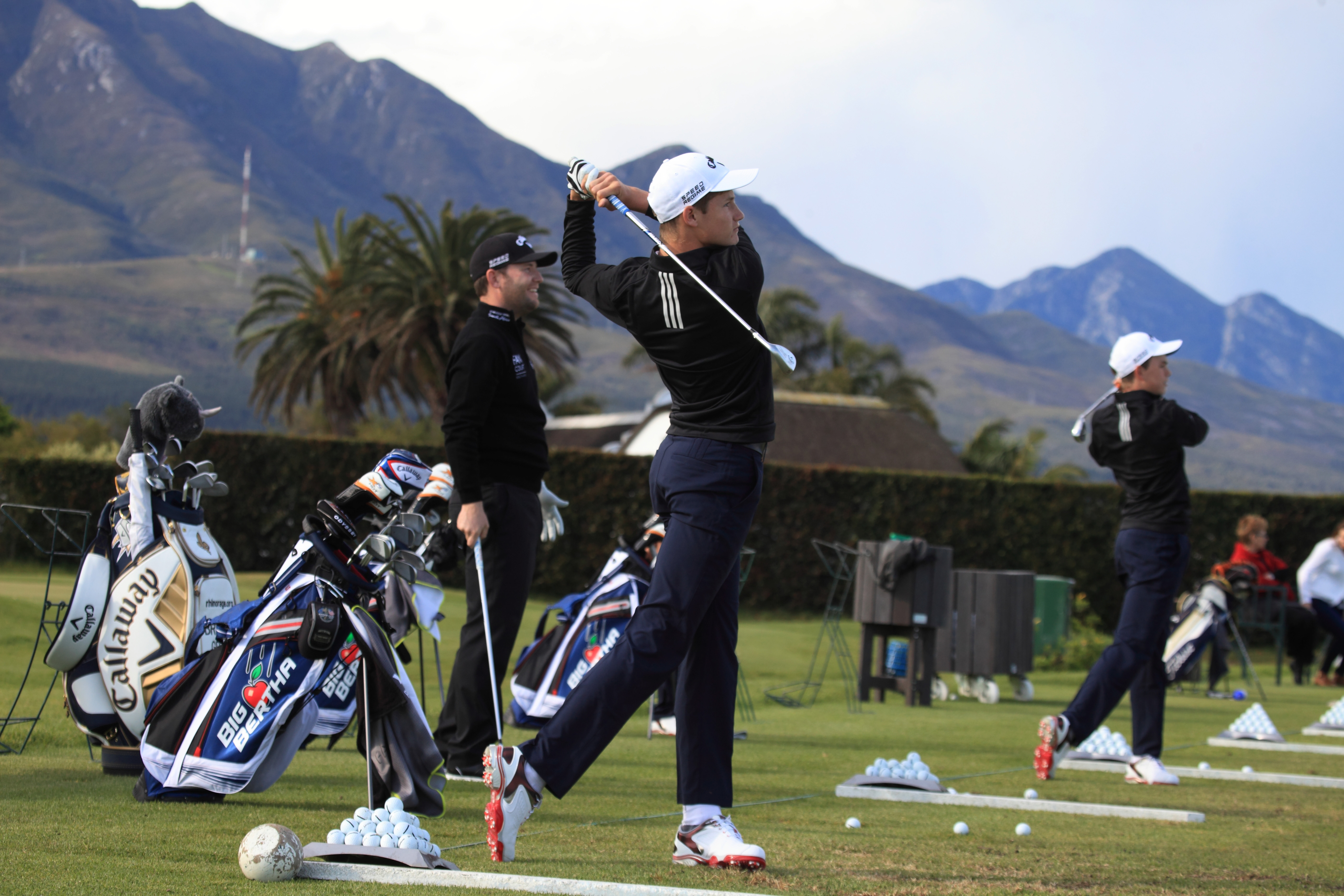 The Academy at Fancourt presents individual and group coashing session.  Complimentary access and balls for hotel guests.