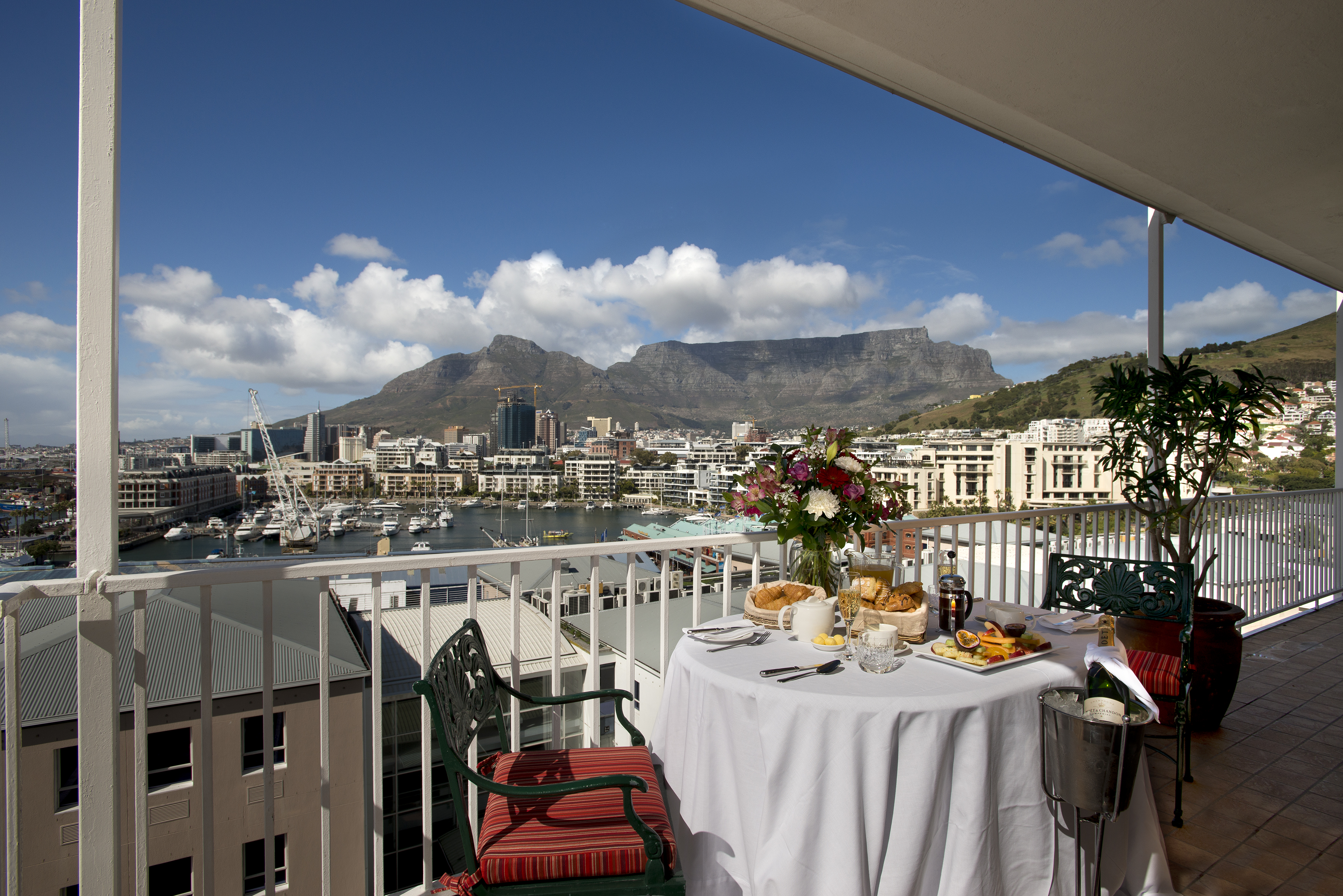 Imperial Suite view of Table Mountain