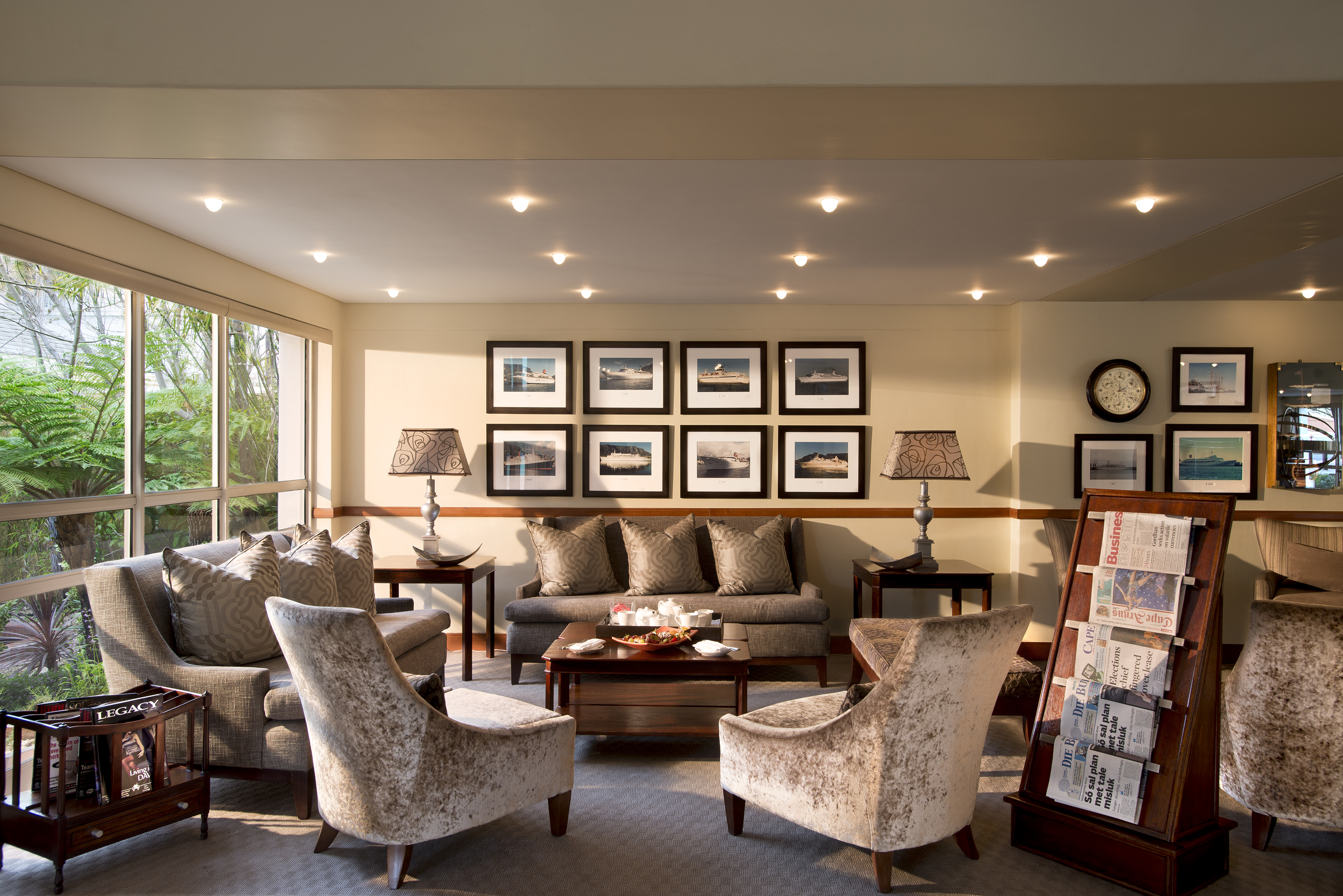 The PortsWood Lounge