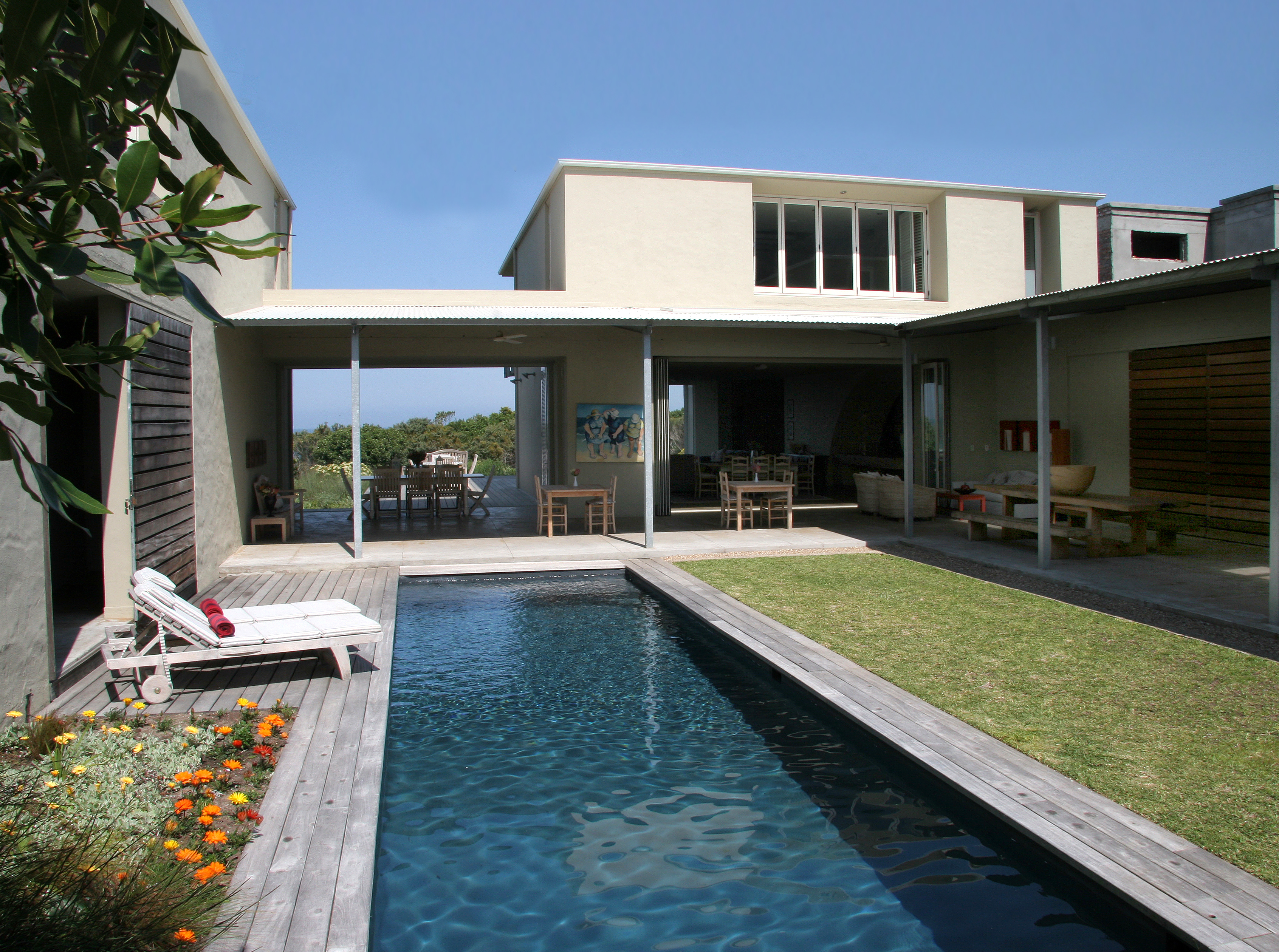 Mosselberg on Grotto Beach, Hermanus | Timbuktu Travel