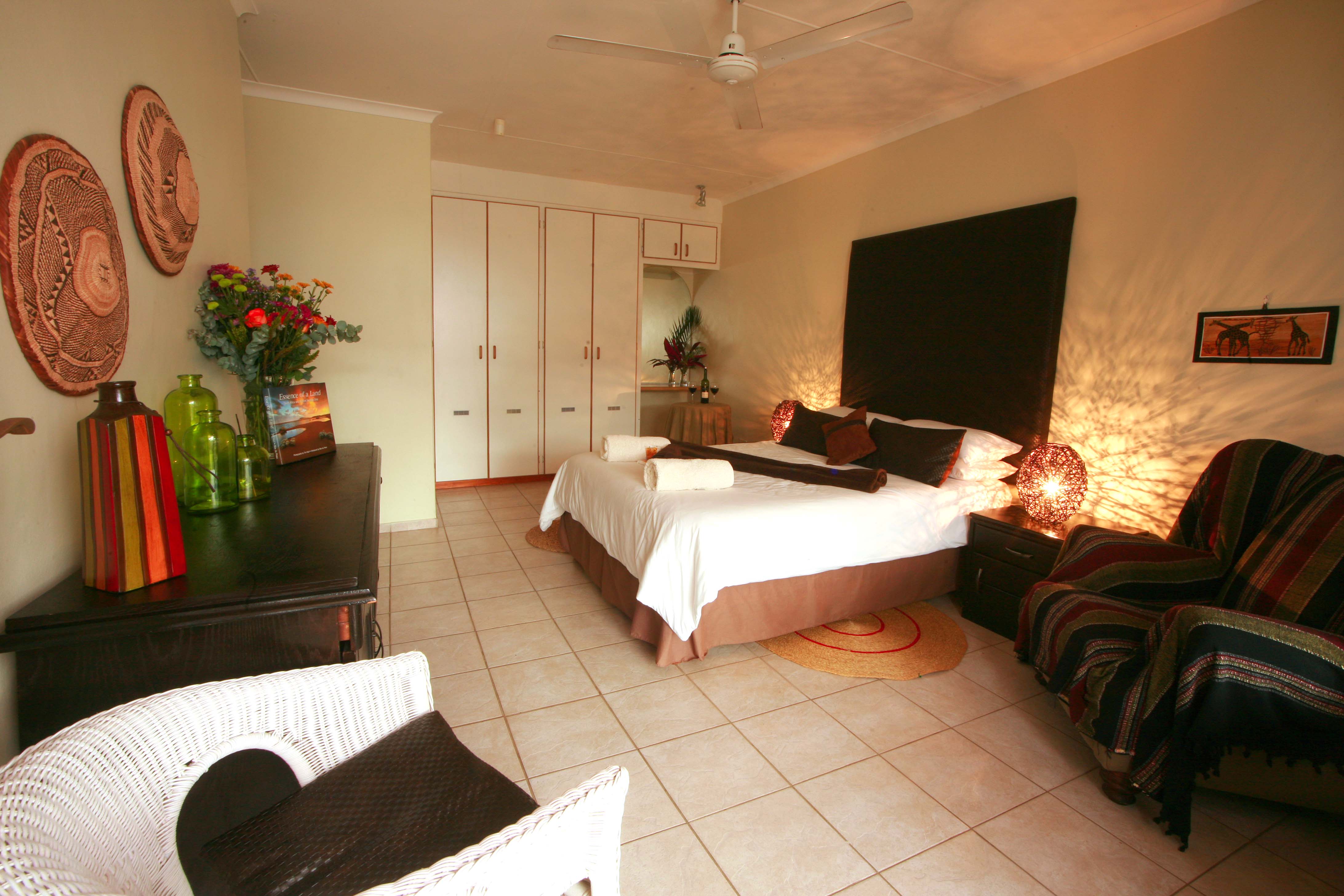 Spacious Double Bedroom with En Suite bathroom