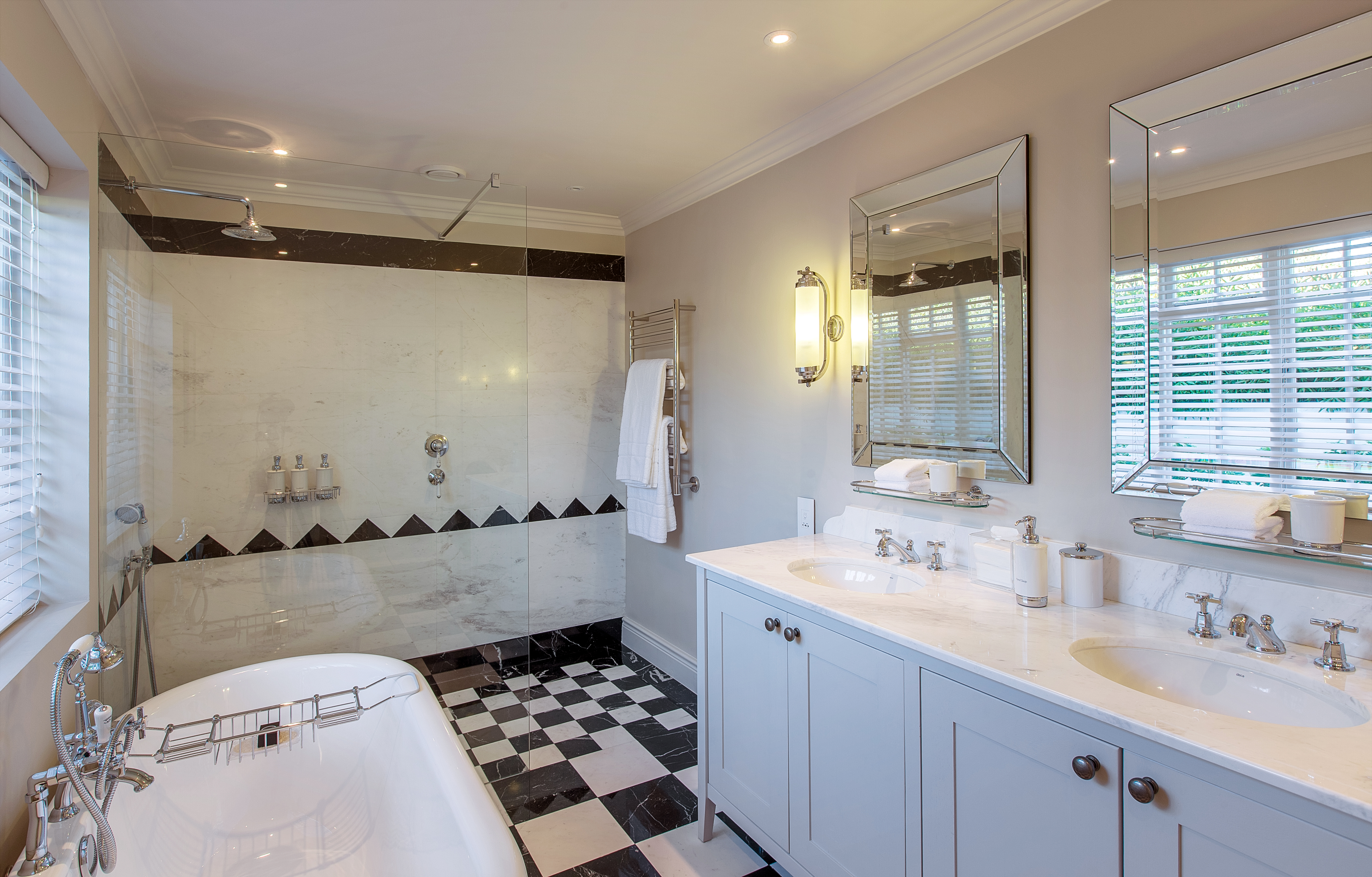 Classic Room Bathroom