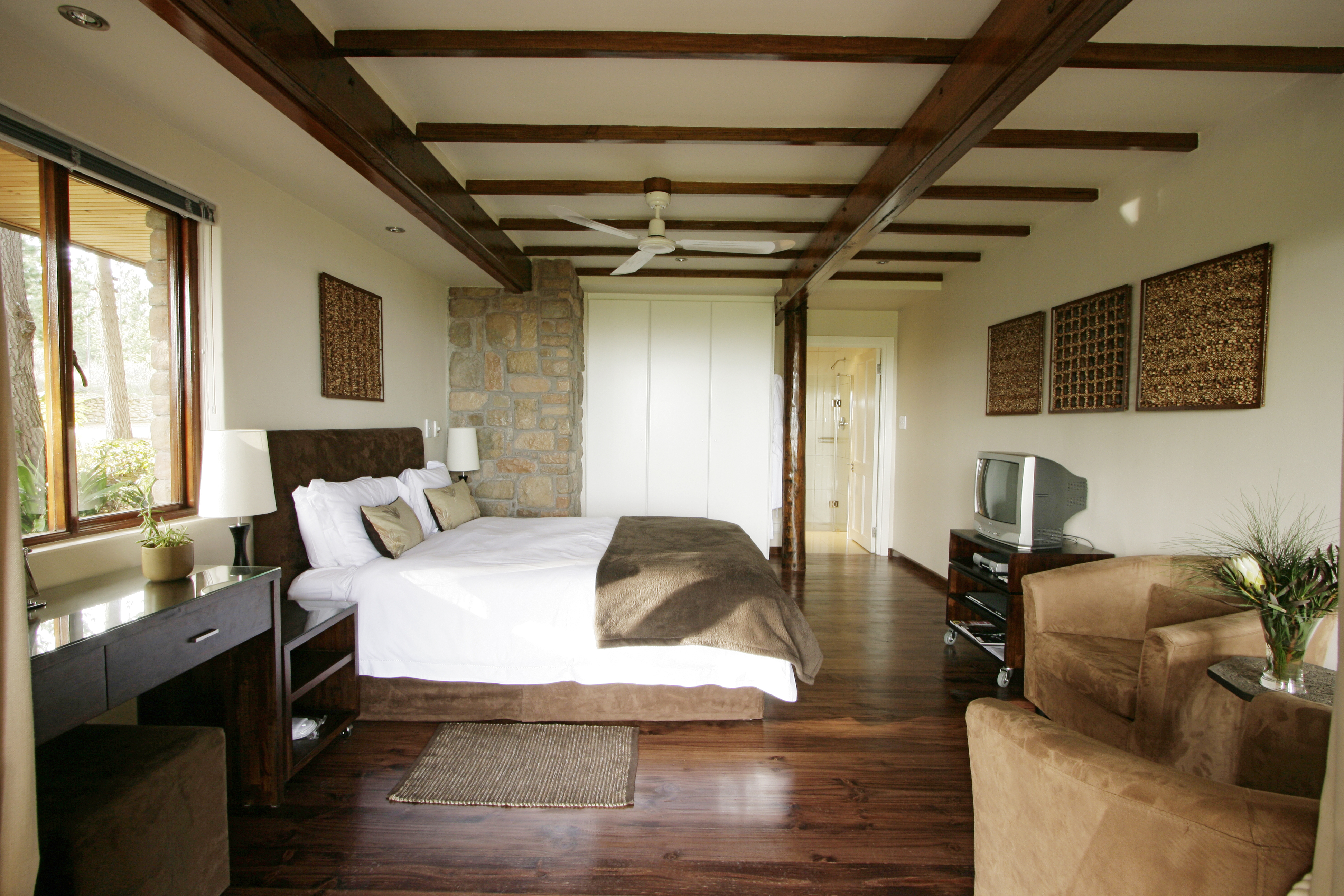 Lalapanzi Lodge, Hluhluwe-Imfolozi | Timbuktu Travel