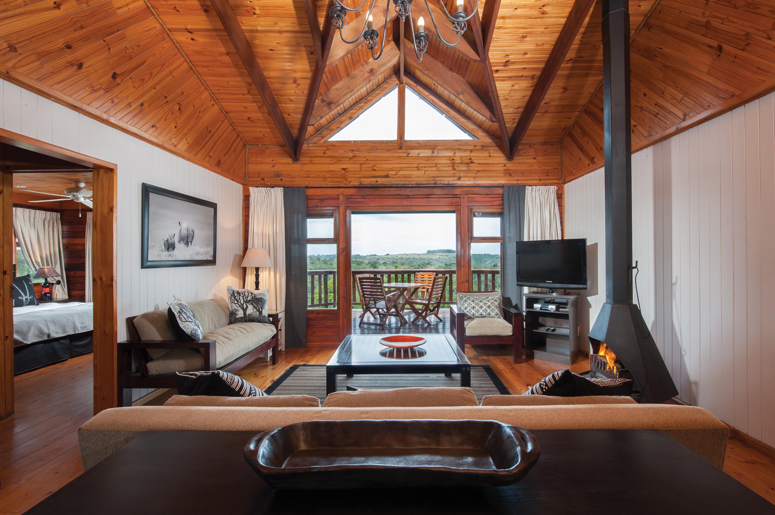 Inside your chalet, feel at home with luxurious fittings in the earthy colours of Africa.