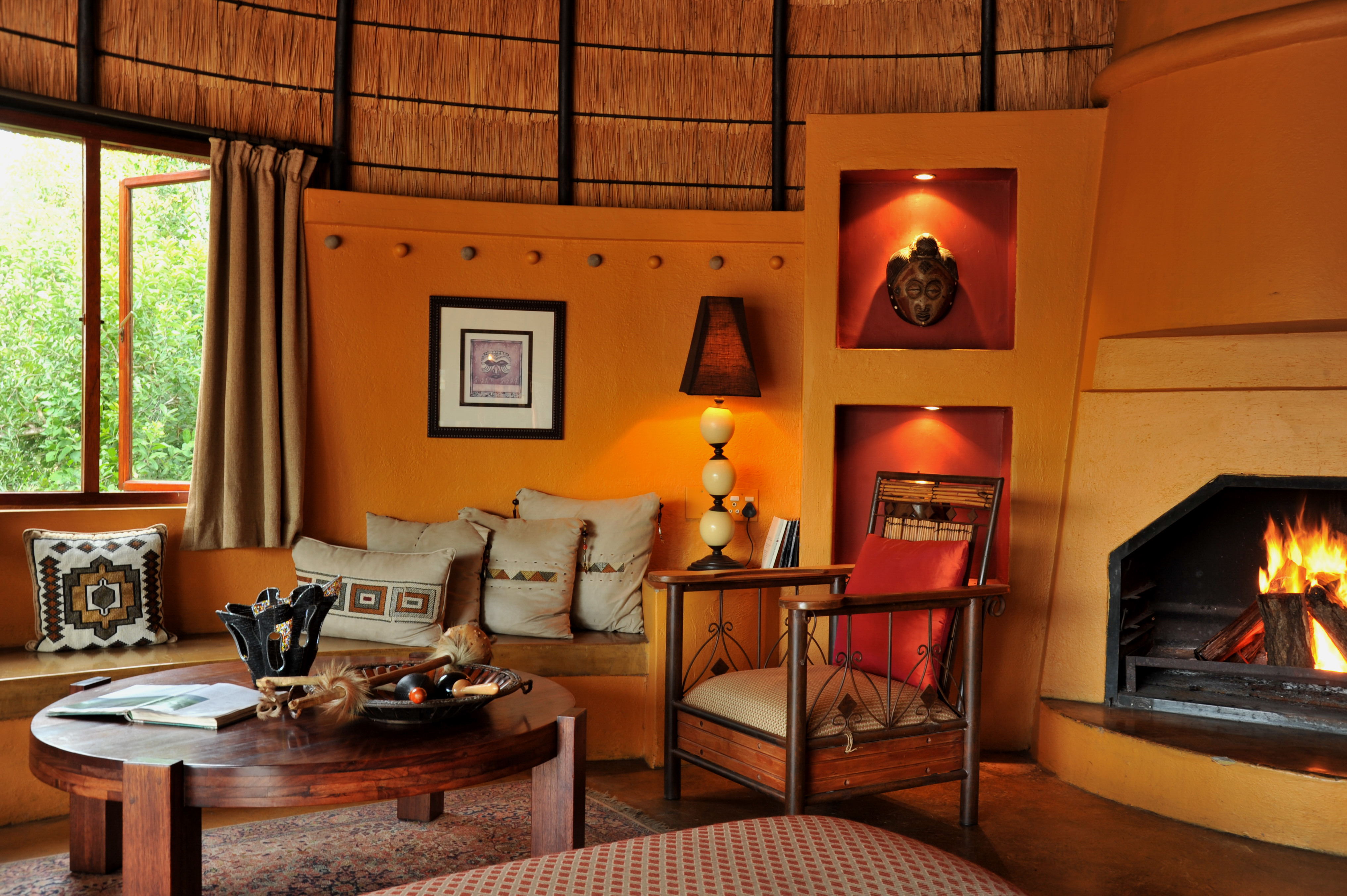 Traditional decor in the lounge area