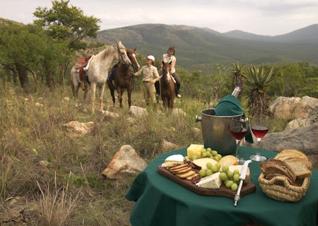 Have a break while riding in the Reserve and enjoy a meal!