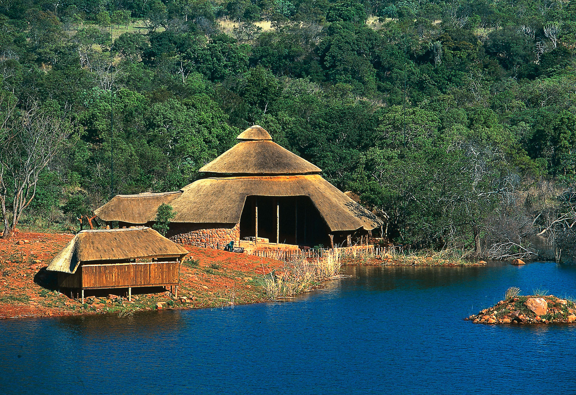 LakeSide Lodge Hippo Boma