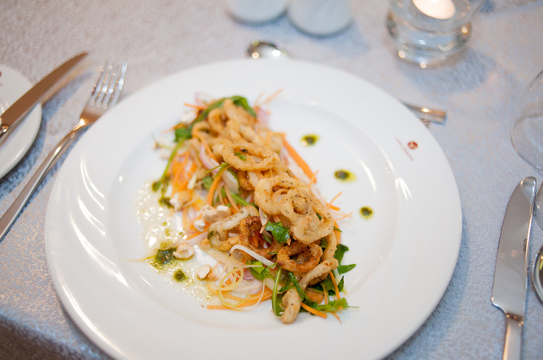 Lake Heights Hotel - Food