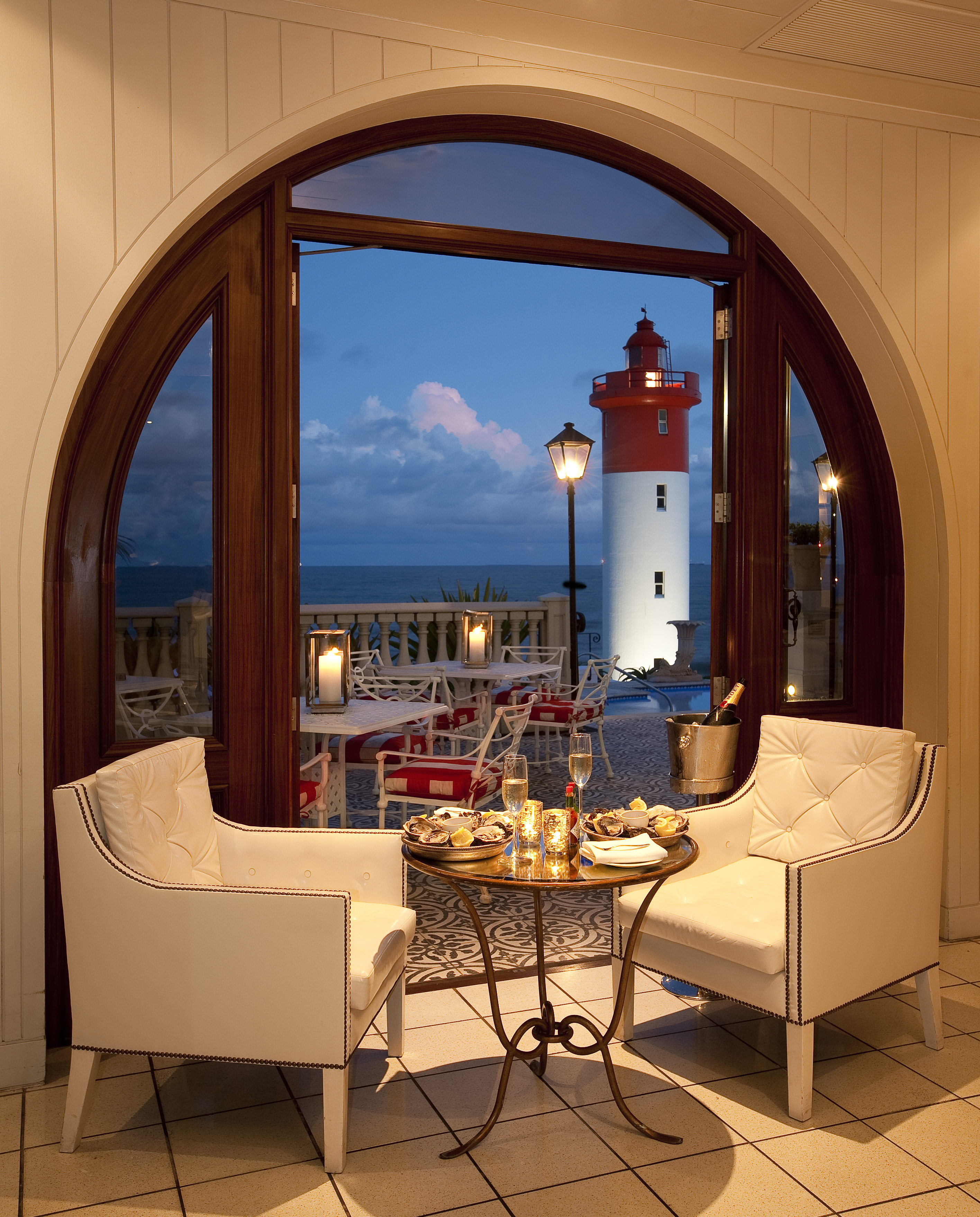 Light background music in the evneings