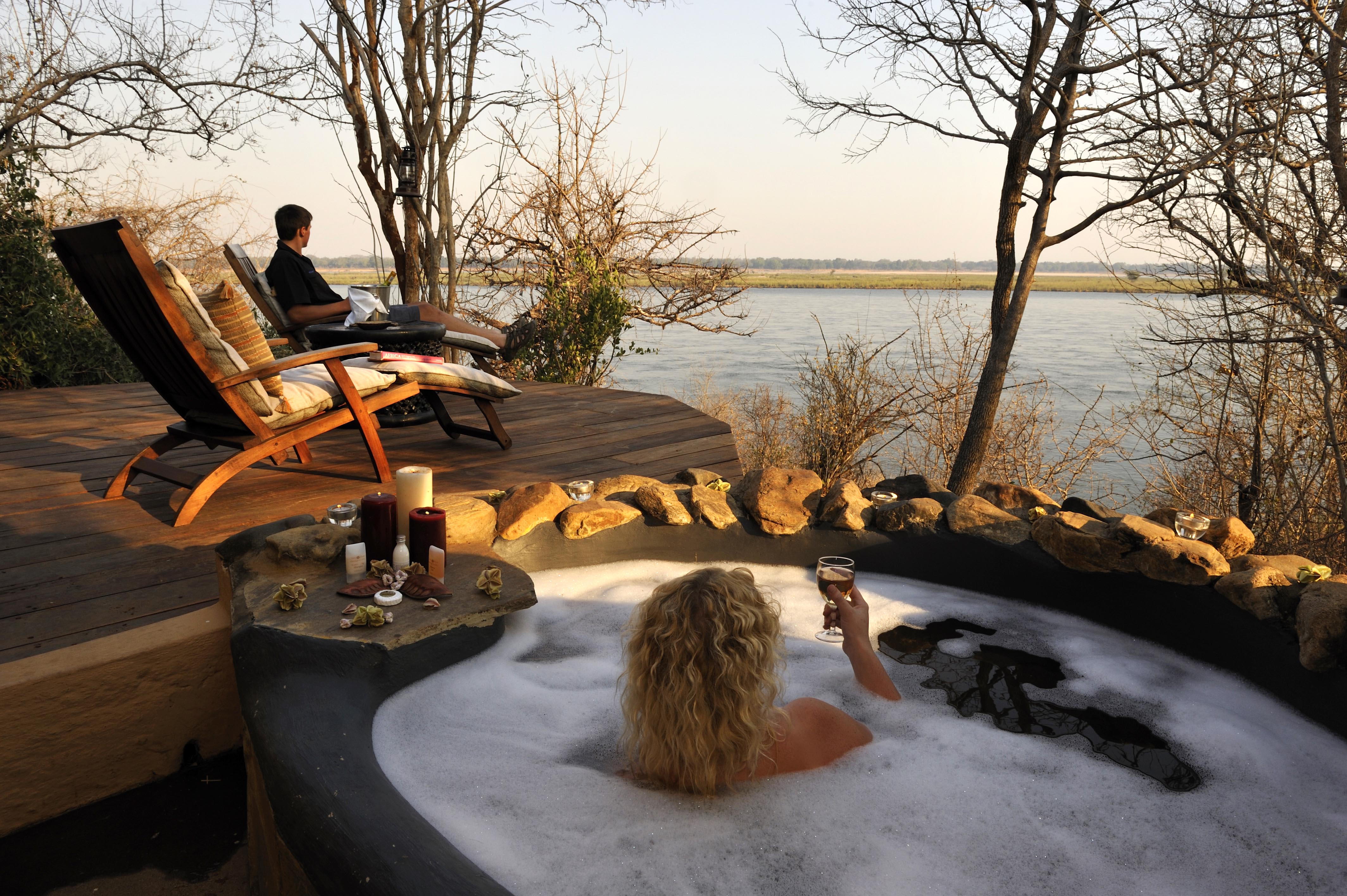 Kasaka-Room-Wildmango