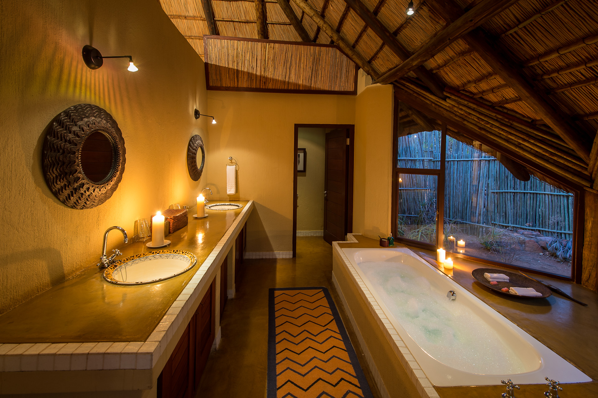 Standard suite bathroom