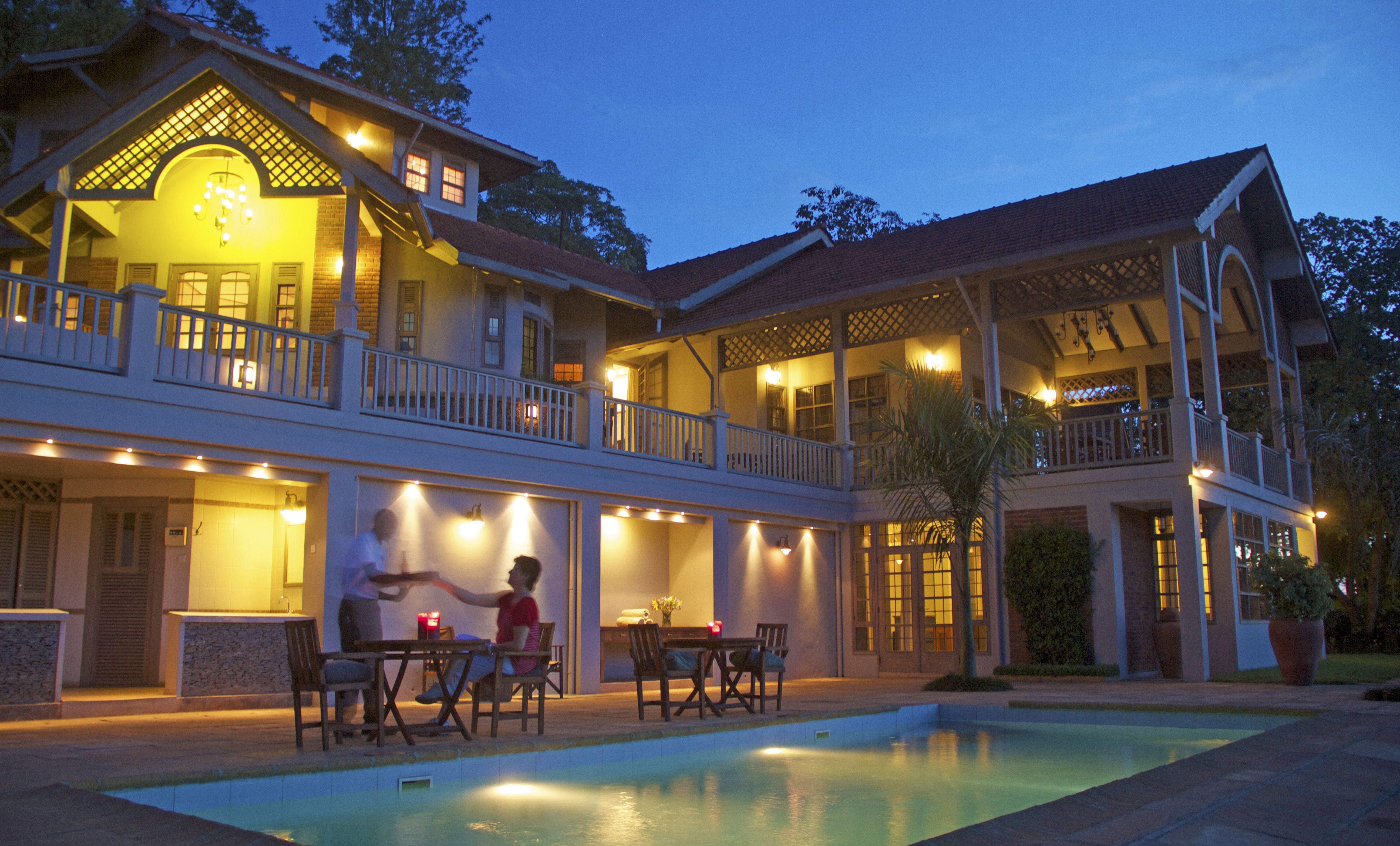 Pool and Restaurant in the Evening