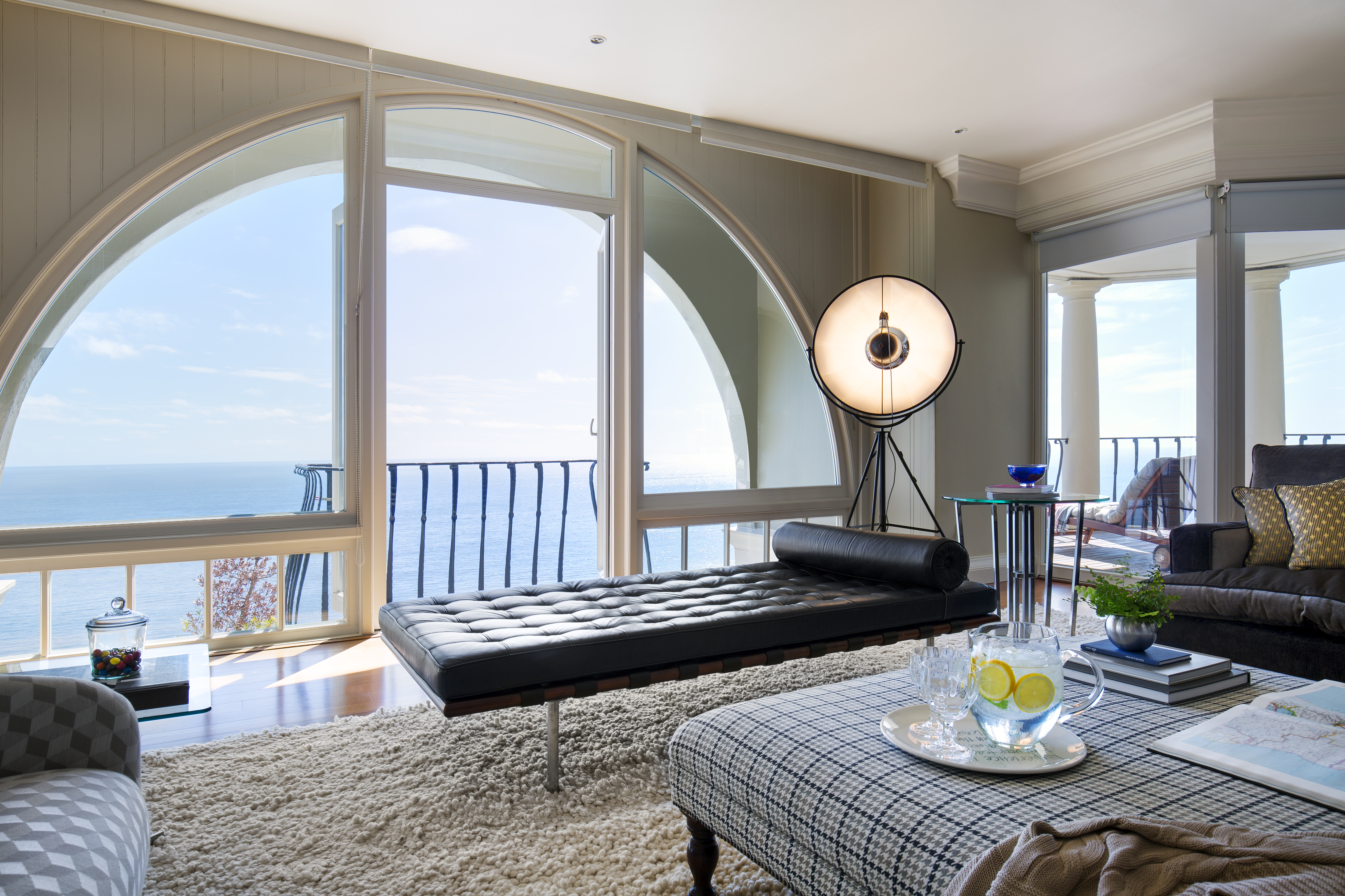 180 Degree Ocean Views