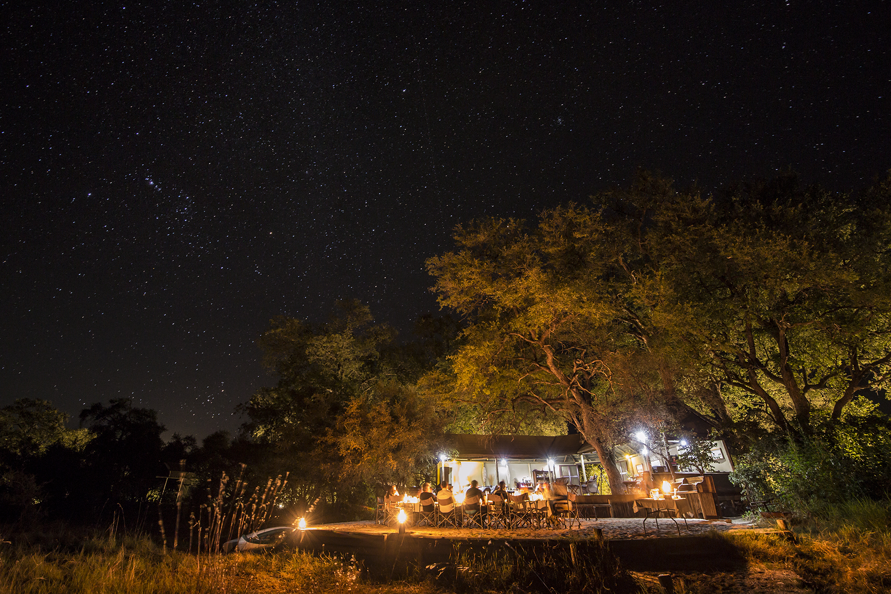 Starlit supper at Motswiri