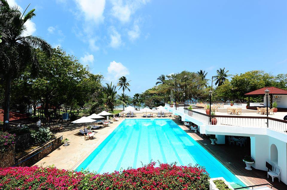 Nyali International Beach Hotel, Mombasa | Timbuktu Travel