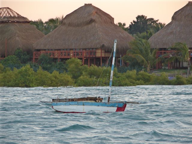 Located at the beach front in Vilanculos, surrounded  tropical gardens. Breathtaking views of the Bazaruto Islands and relaxed atmosphere make this a unique lodge.