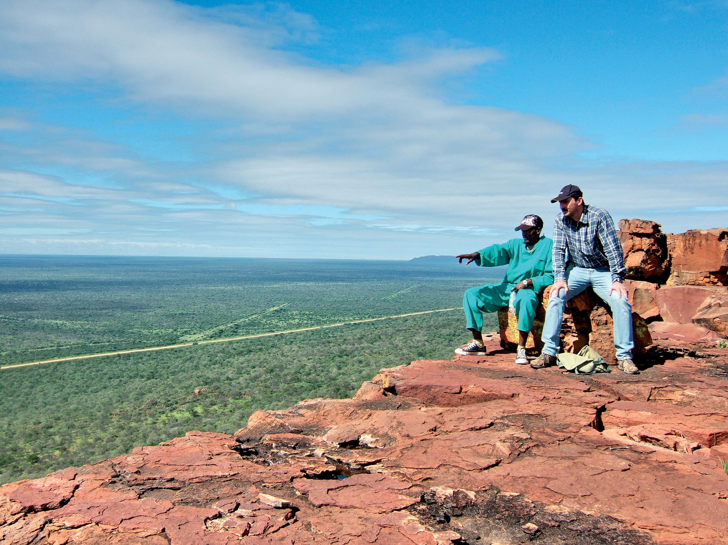 Your hiking guide climbs the plateau with you (approx. 150 m above the plains). He explains plants and animals in the park to you and gives you an insight into the daily life and culture of the Herero people living in this area. Terrific view of the valley or of the plains of the Kalahari.