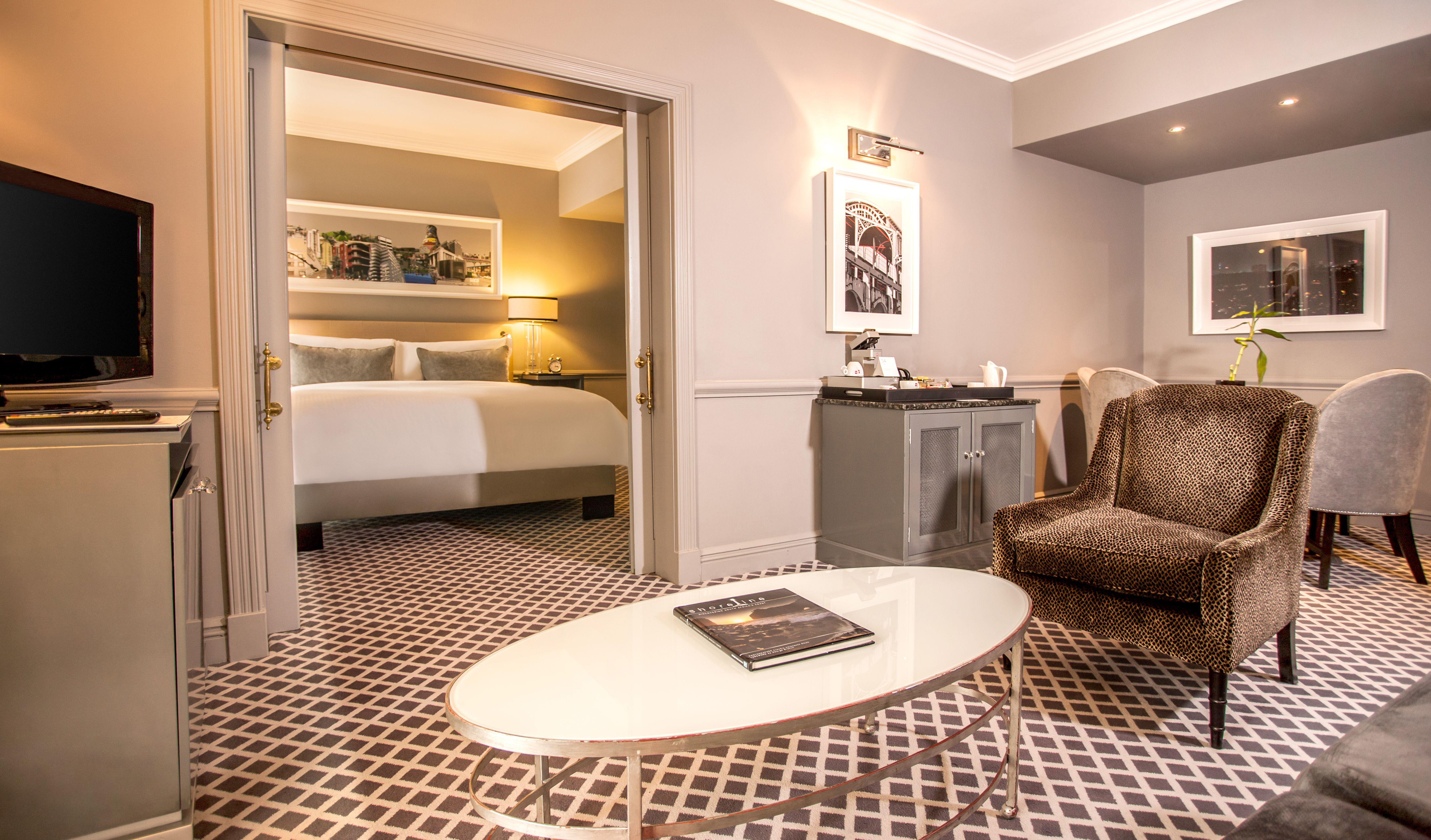 Executive room lounge