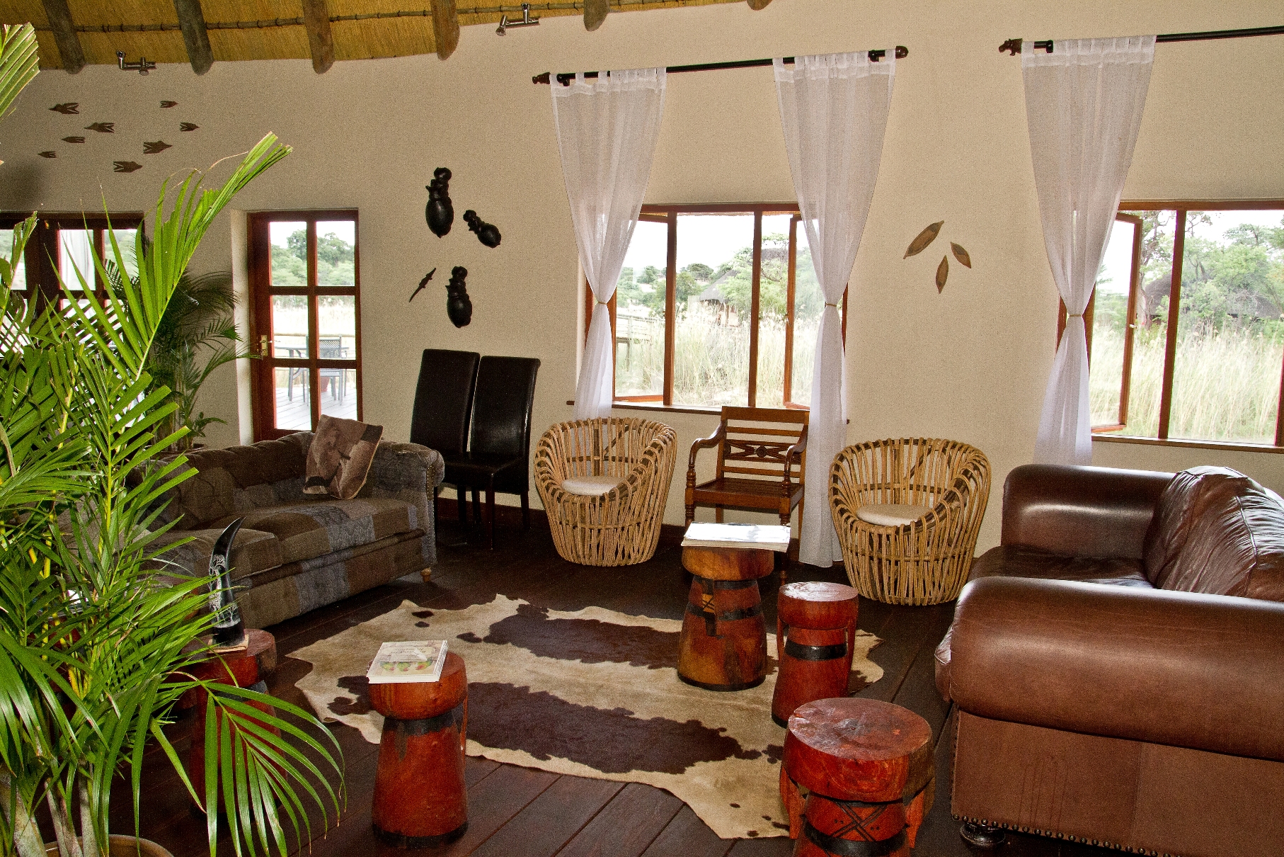 Hakusembe River Lodge