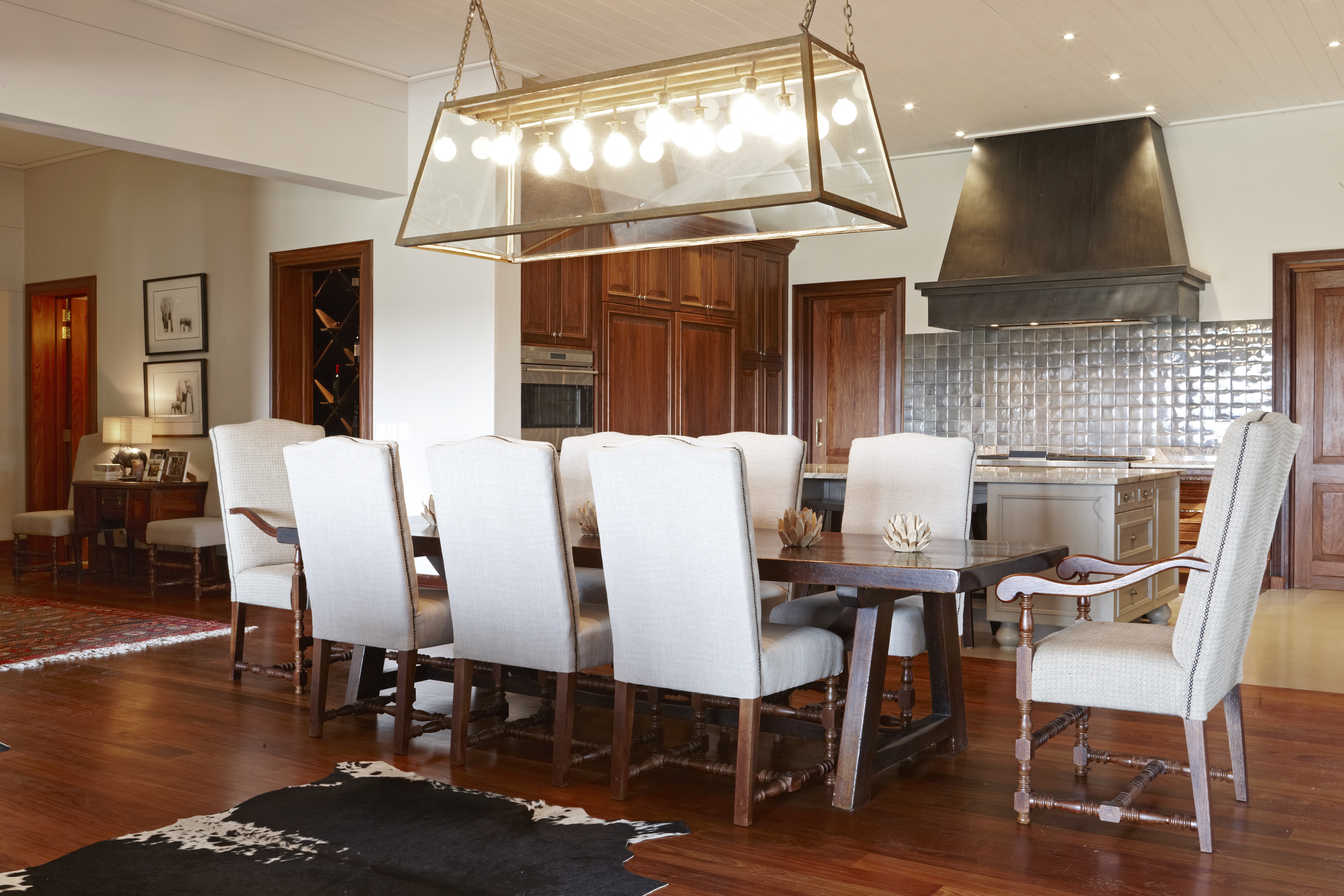 Peruse the wine cellar, help yourself to a snack from the guest pantry, spend some quiet time in the study or enjoy a massage in the spa treatment room