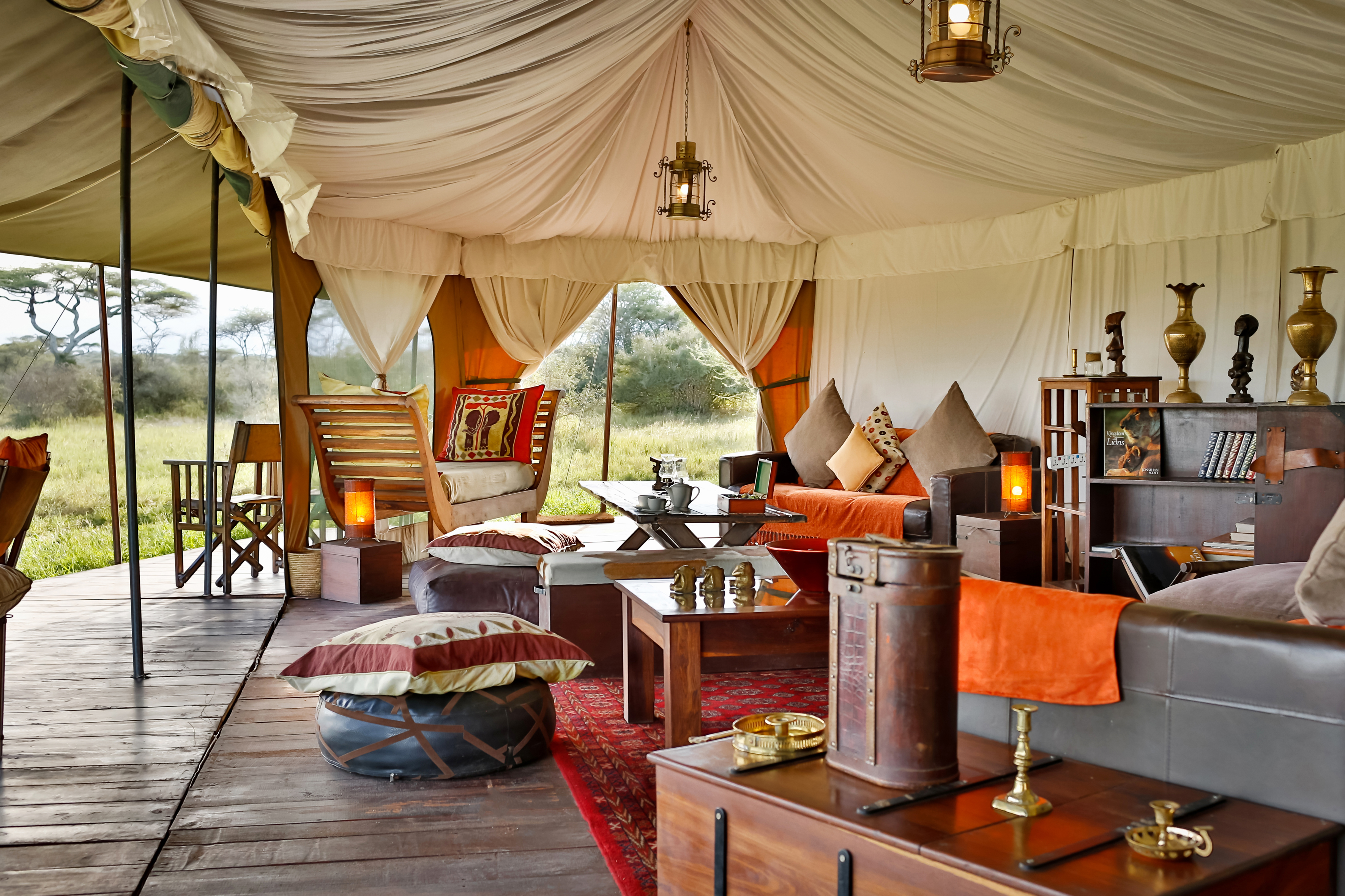 Large lounge areas to sit and relax in.  Join with other guests or spend some time on your own.  Enjoy the WIFI and library and being looked after by our team of dedicated staff who will cater to your every whim