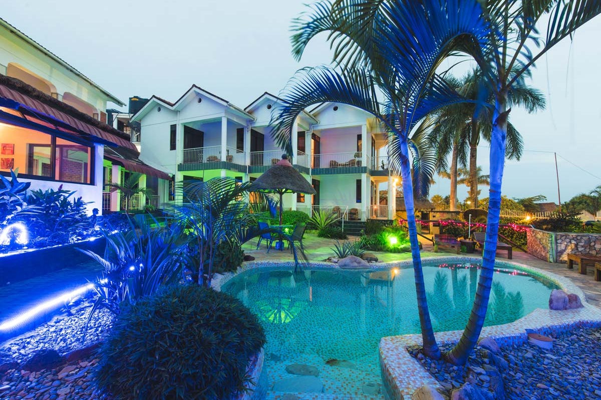 2 Friends Beach Hotel, Uganda | Timbuktu Travel